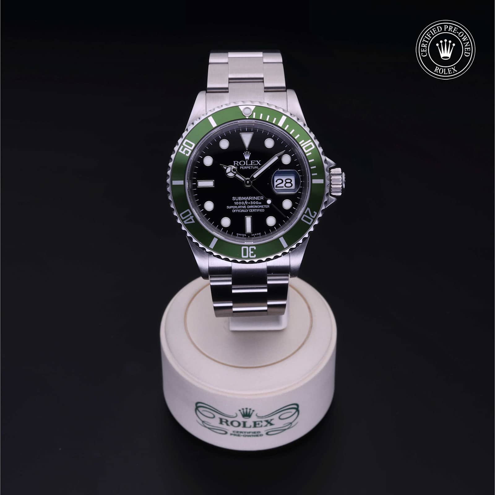 Submariner Date alternate view 3