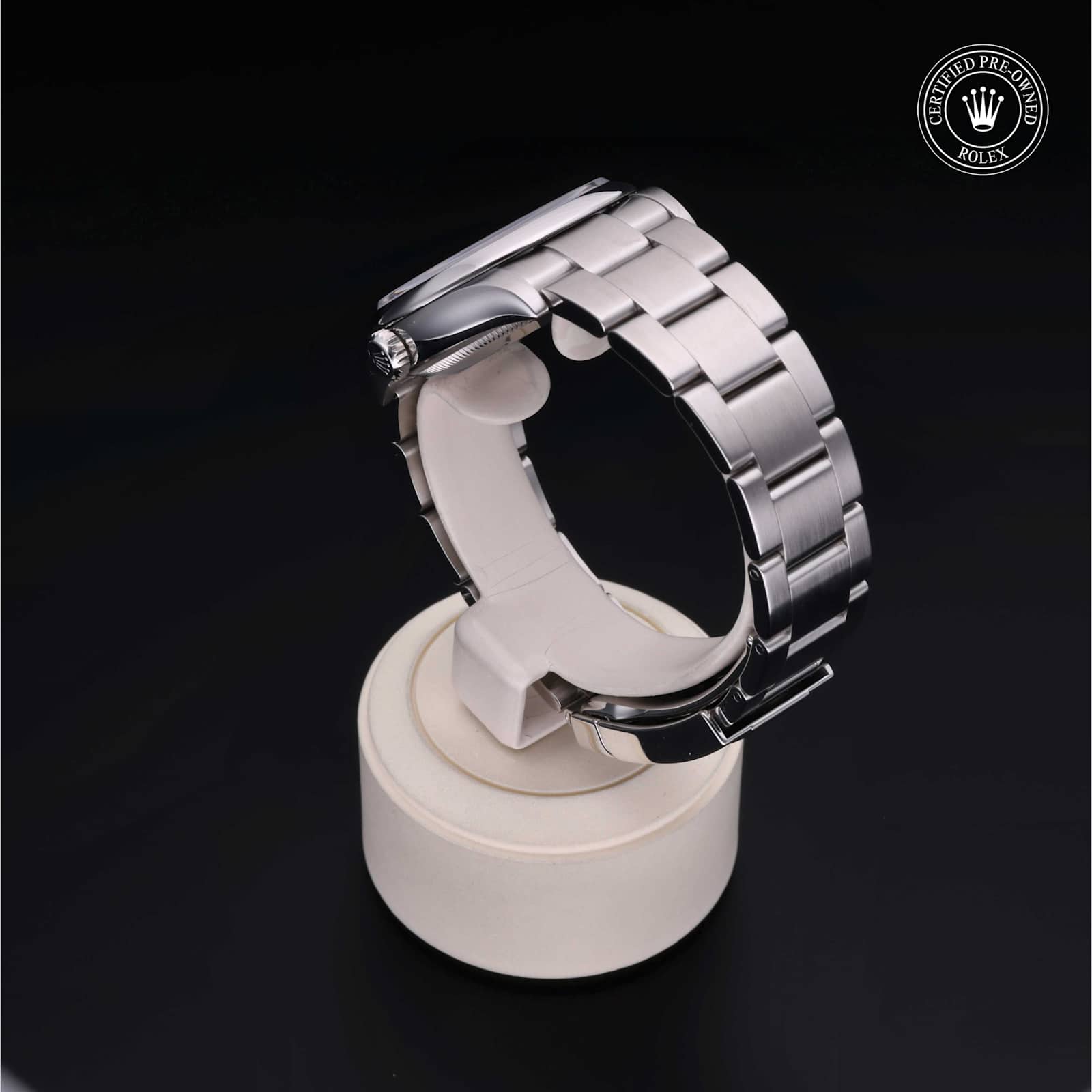 Rolex Oyster Perpetual in Steel, 126000 - Bucherer