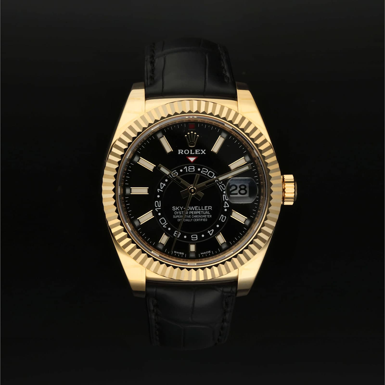 Rolex Sky-Dweller in Yellow gold, M326138-0014 - Bucherer