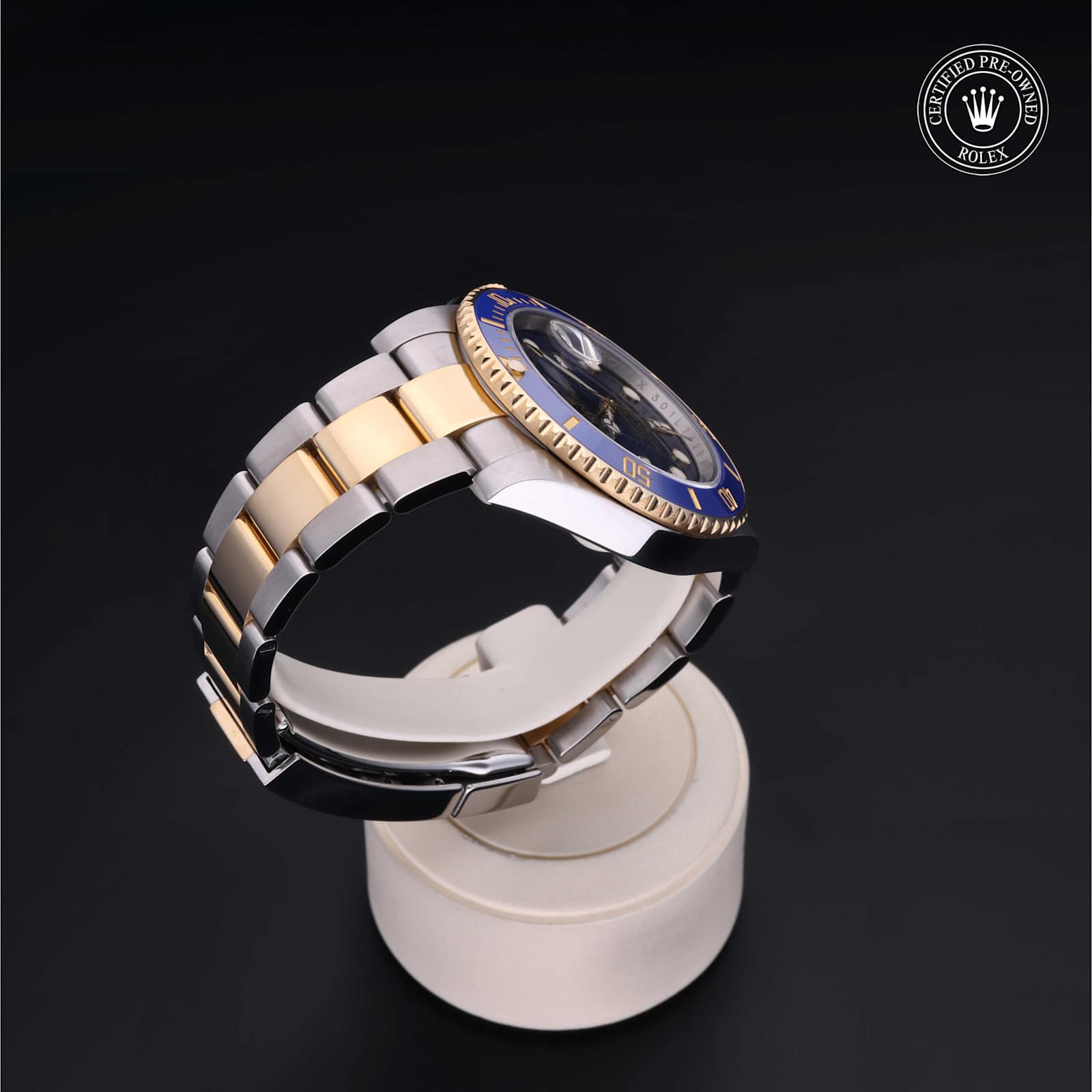 Rolex Submariner Date in Bicolor, 116613 - Bucherer