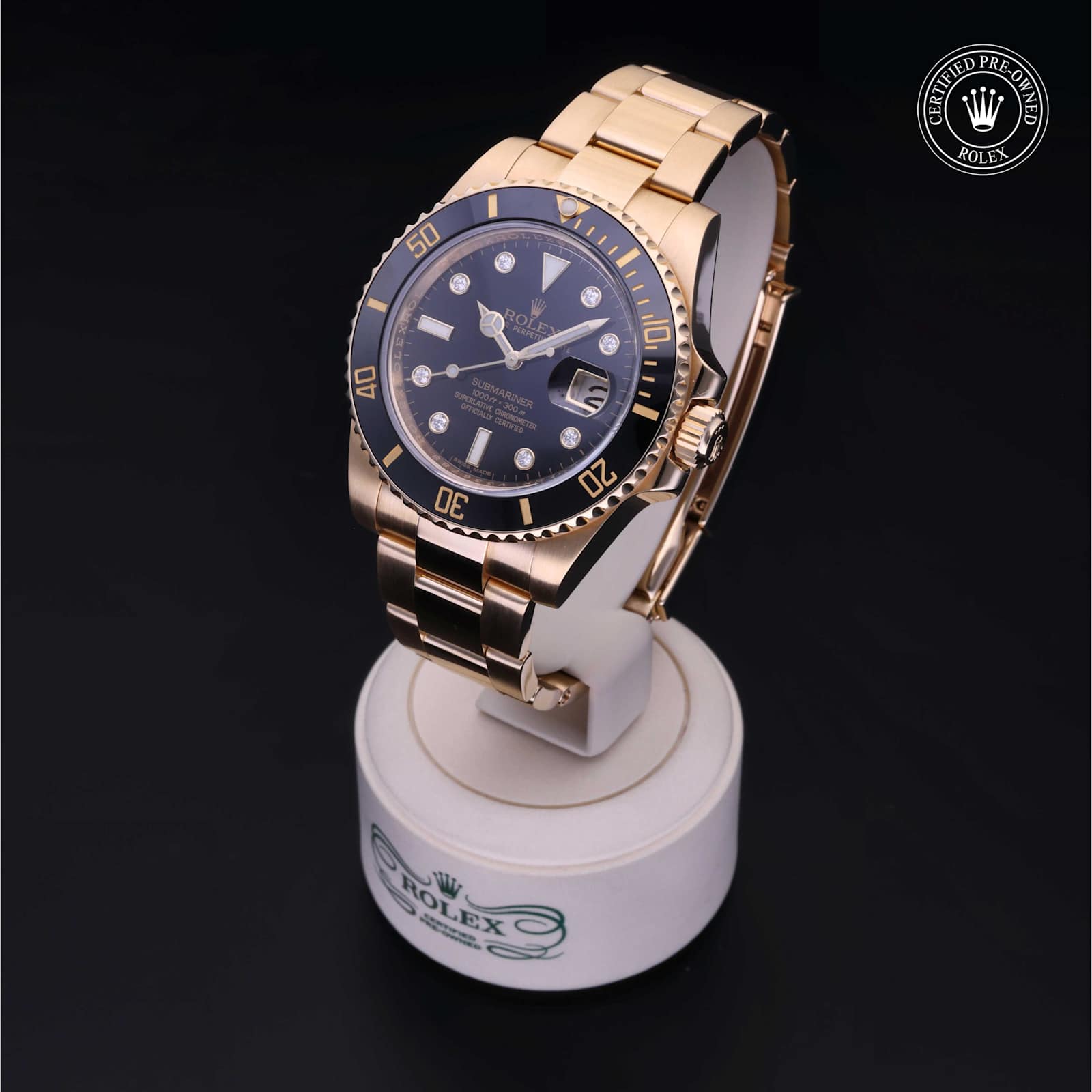 Submariner Date alternate view 5