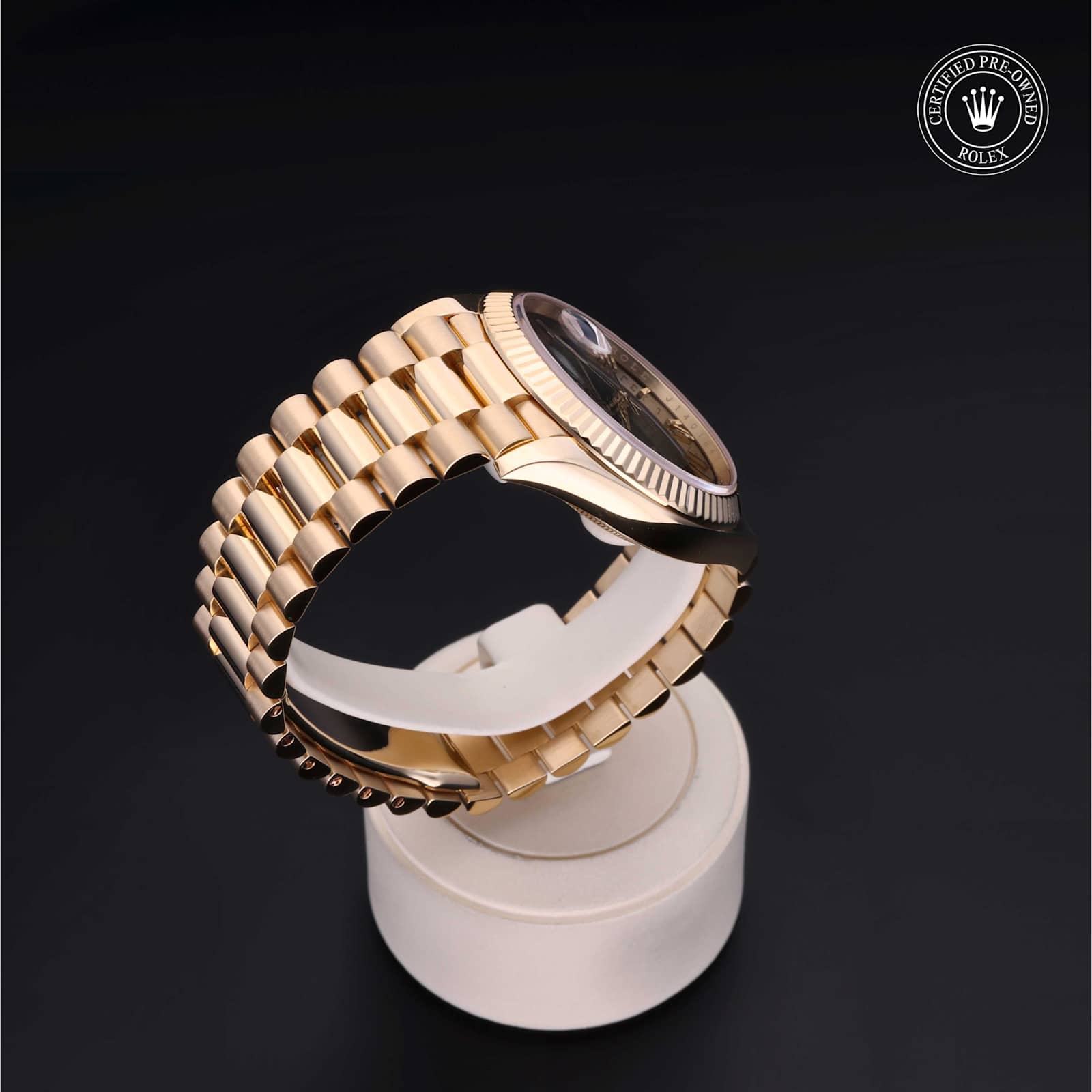 Rolex Day-Date in Yellow Gold, 228238 - Bucherer