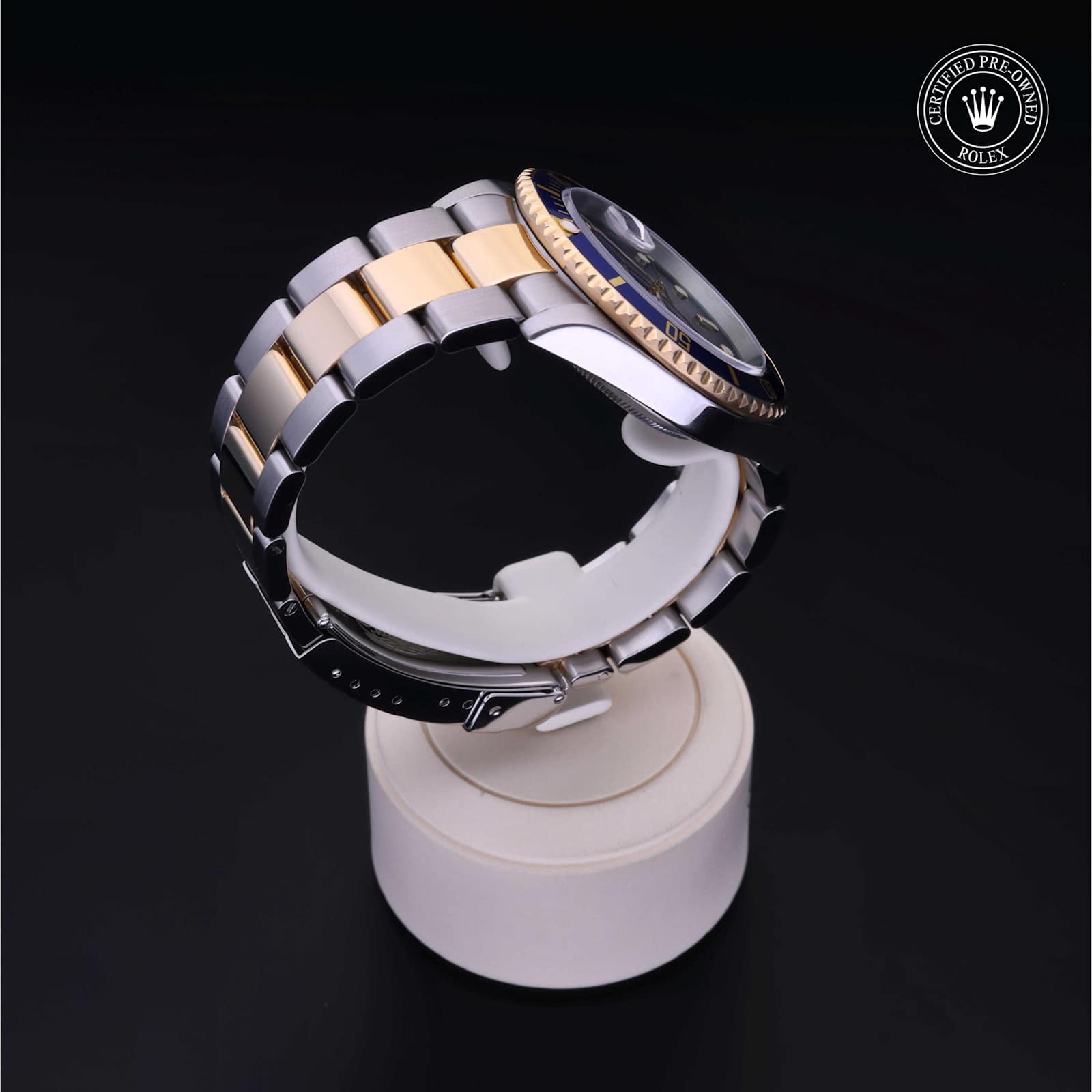 Rolex Submariner Date in Bicolor, 16613 - Bucherer