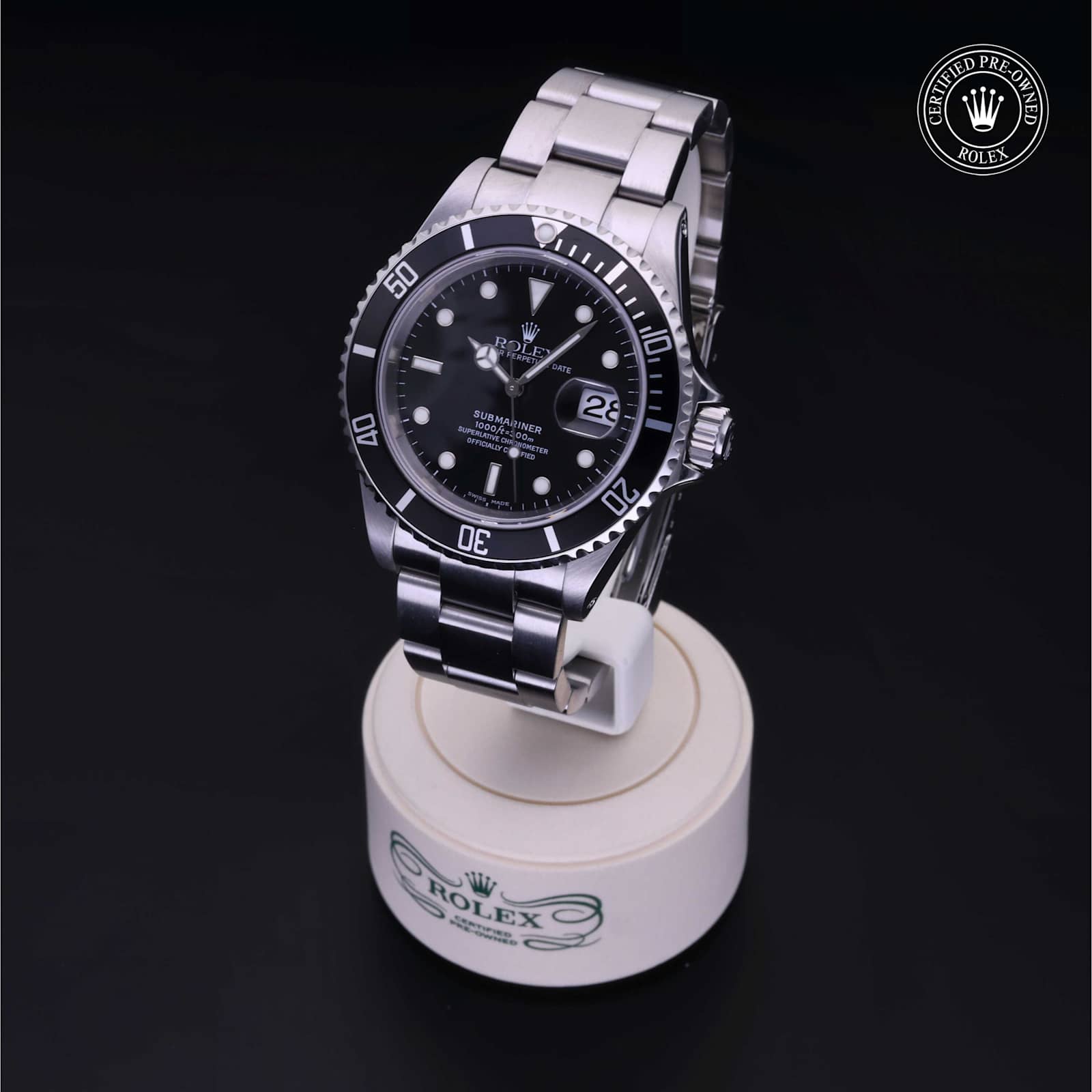 Submariner Date alternate view 5