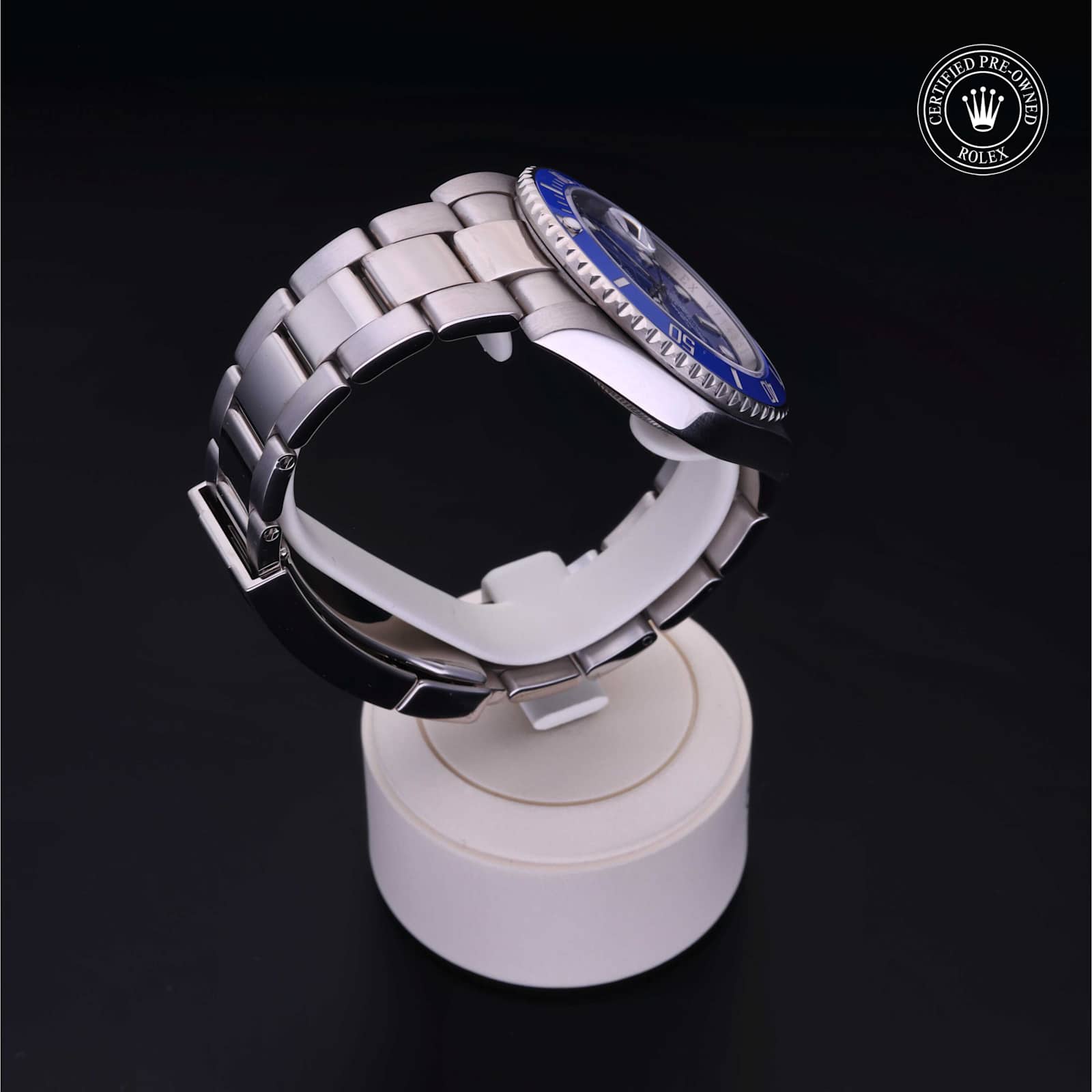 Rolex Submariner Date in White Gold, 116619 - Bucherer