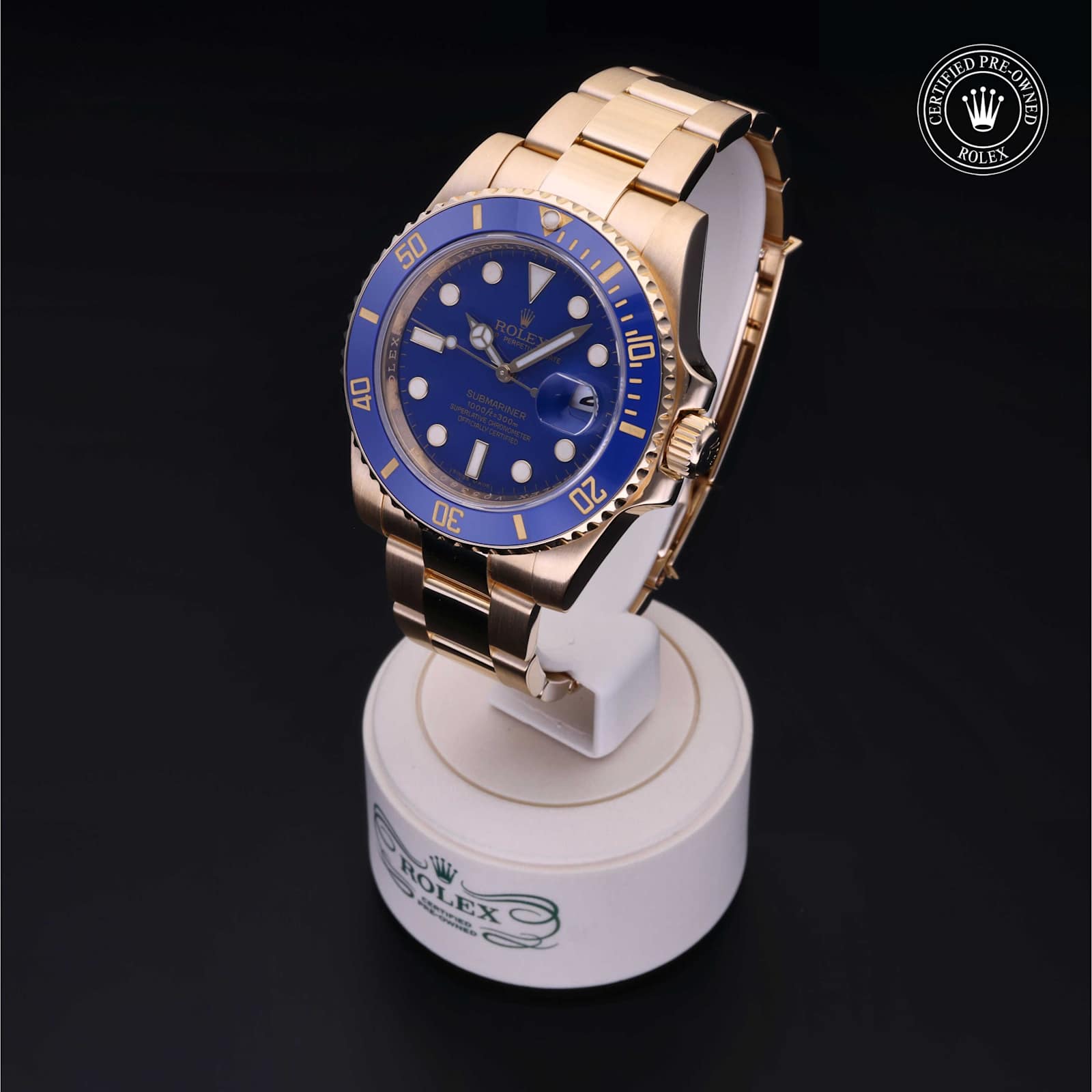 Submariner Date alternate view 5