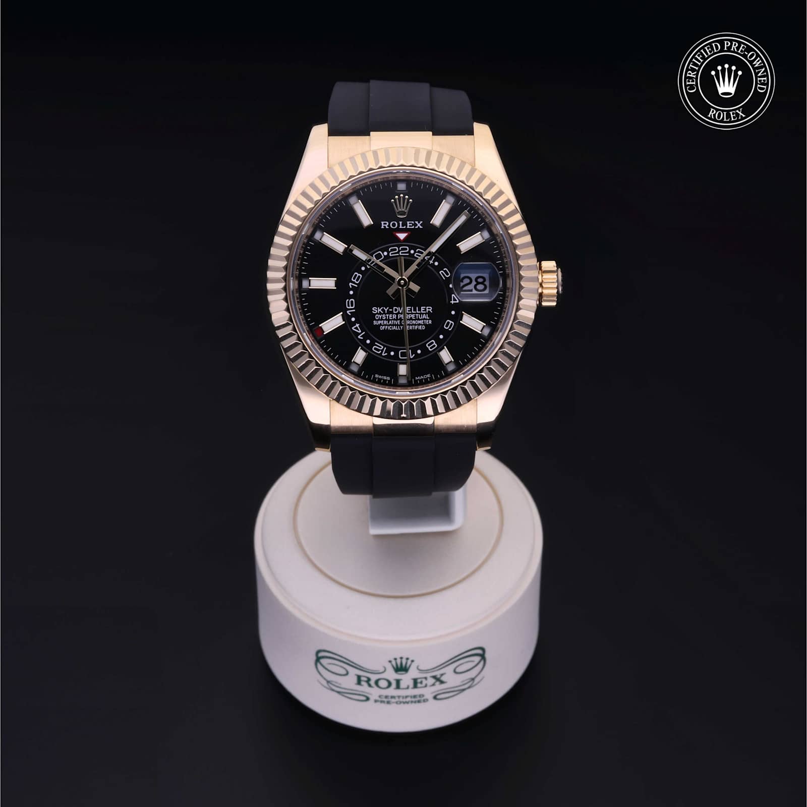 Rolex Sky-Dweller in Yellow Gold, 326238 - Bucherer