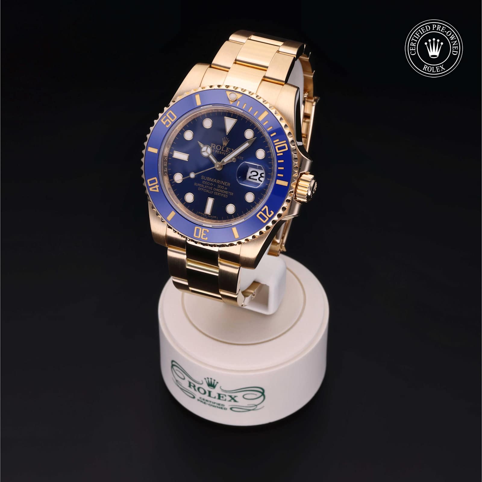 Submariner Date alternate view 5