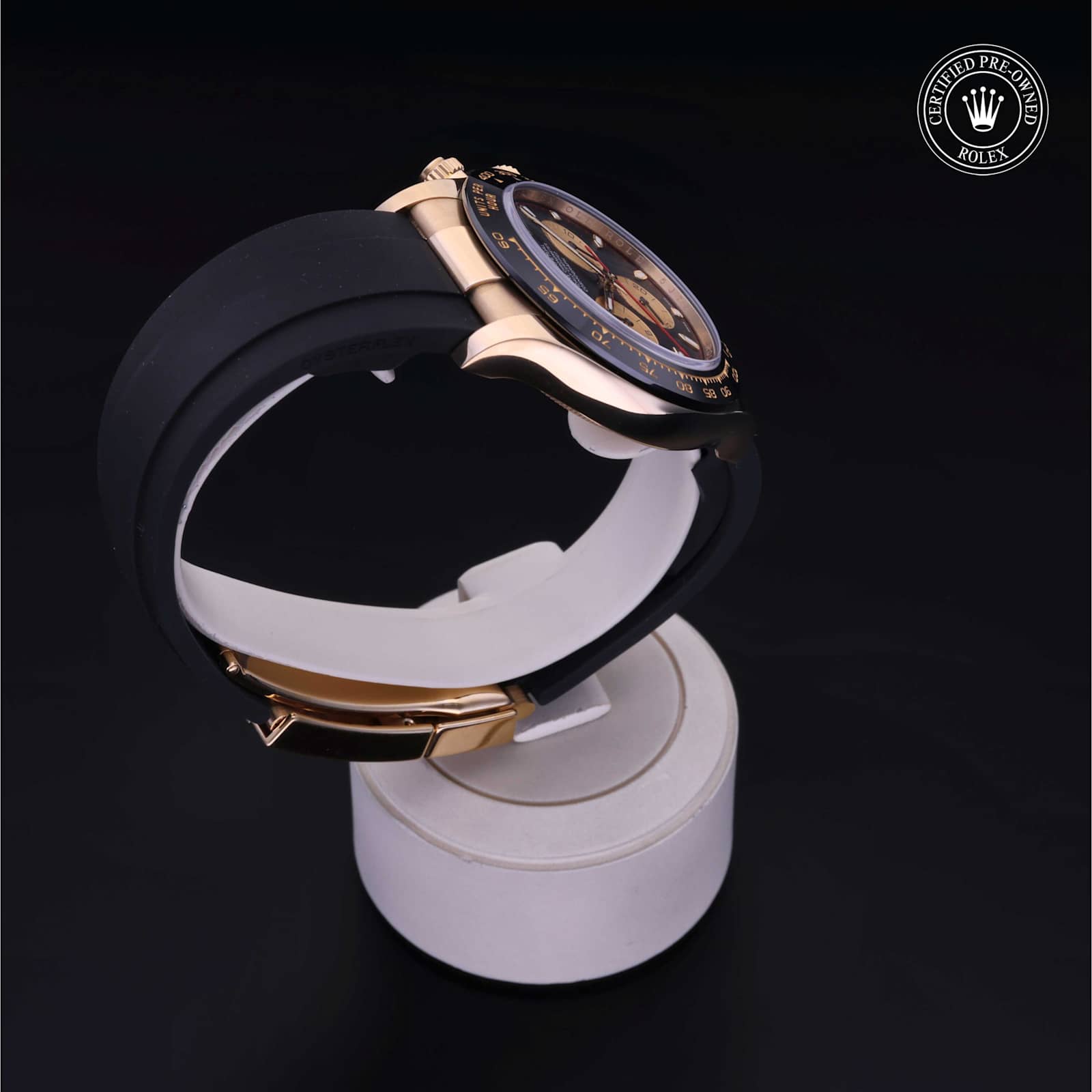Rolex Cosmograph Daytona in Yellow Gold, 116518LN - Bucherer