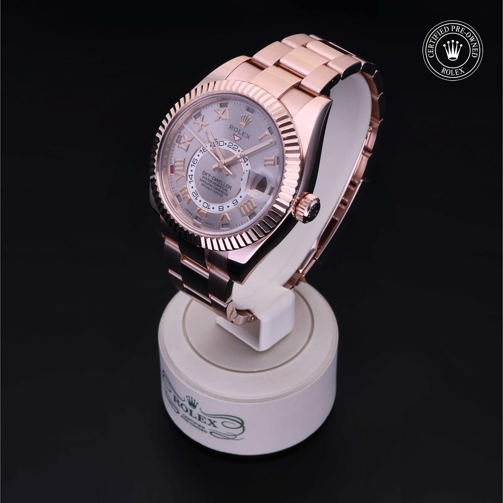 Rolex Sky-Dweller in Rose Gold, 326935 - Bucherer