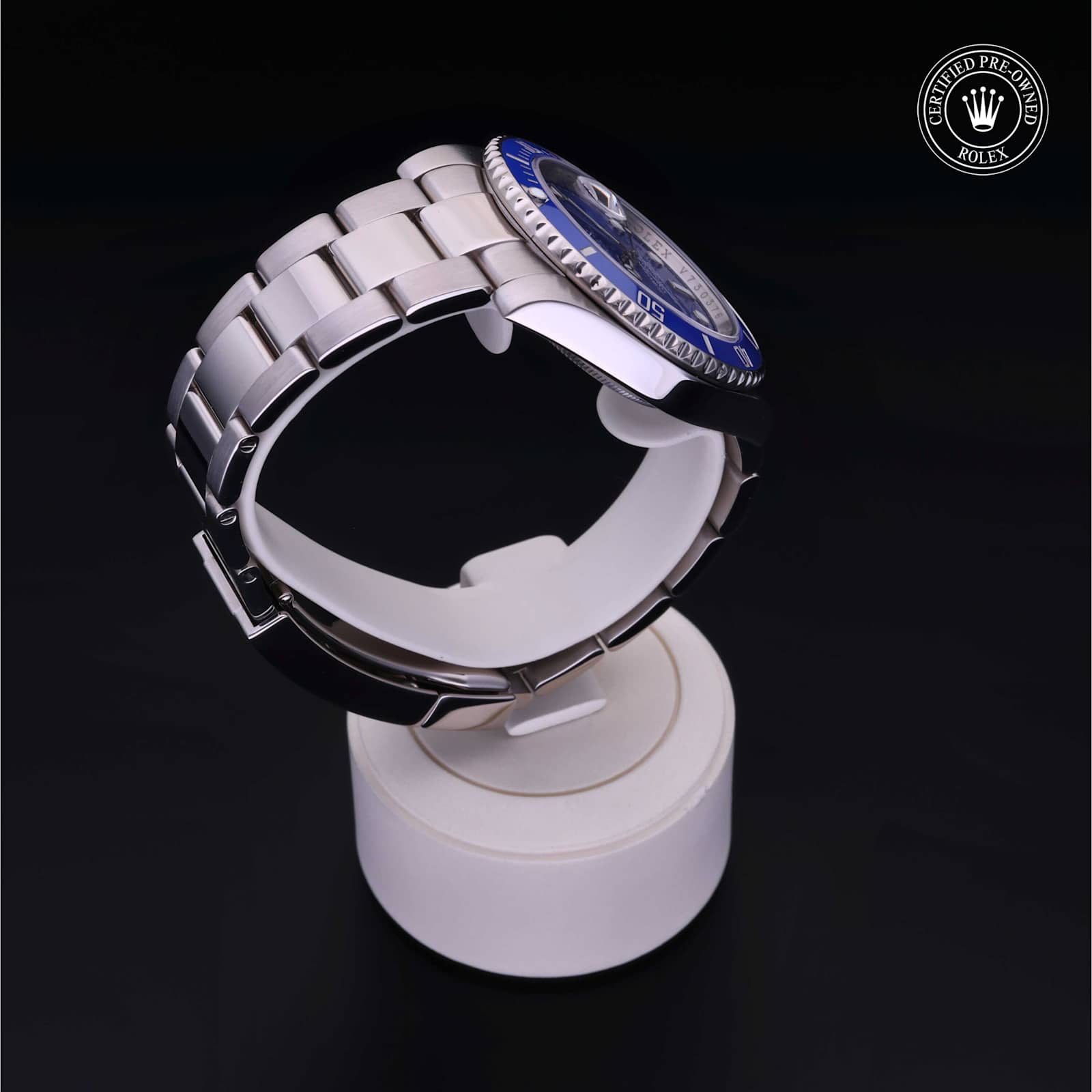 Rolex Submariner Date in White Gold, 116619 - Bucherer
