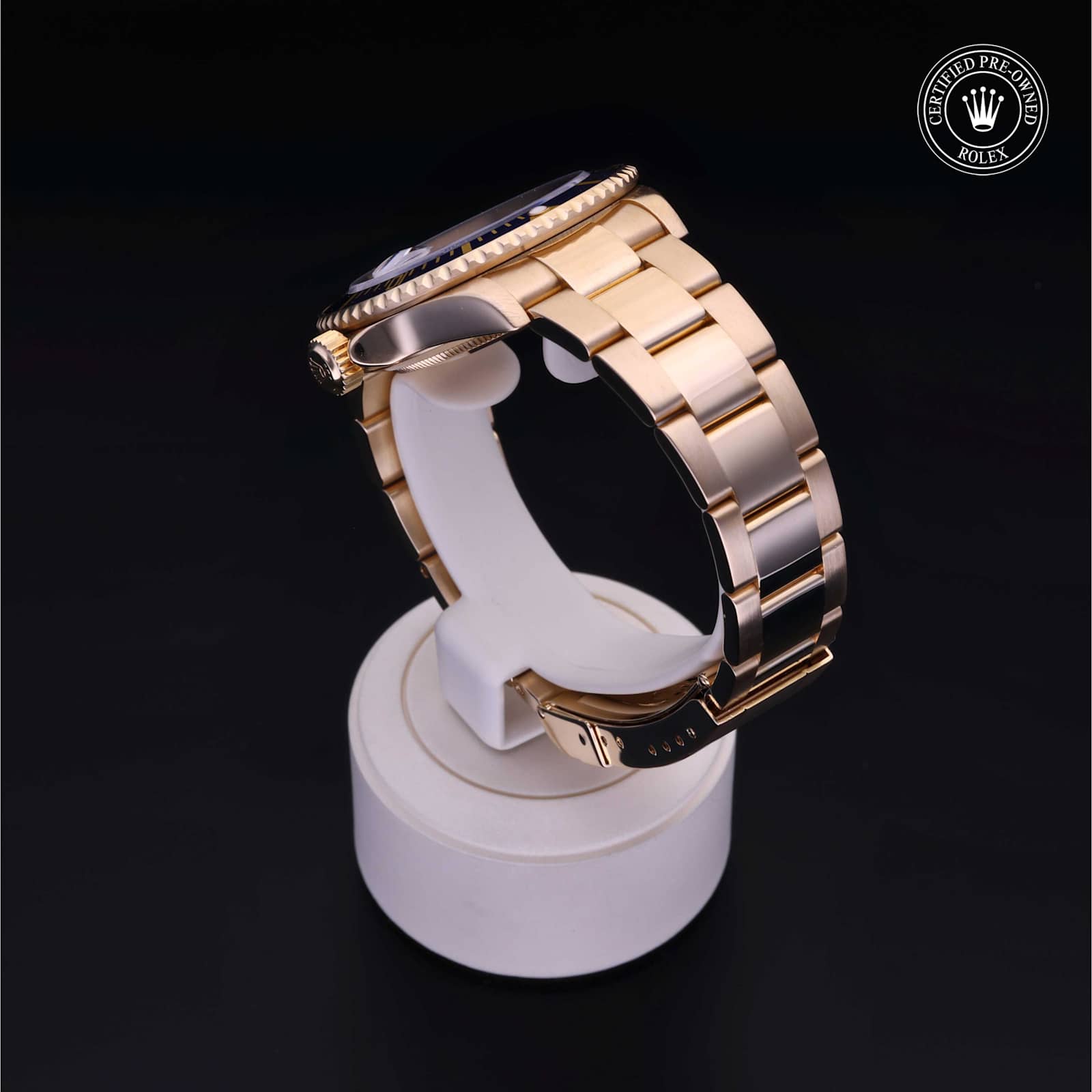Rolex Submariner Date in Yellow Gold, 16618T - Bucherer