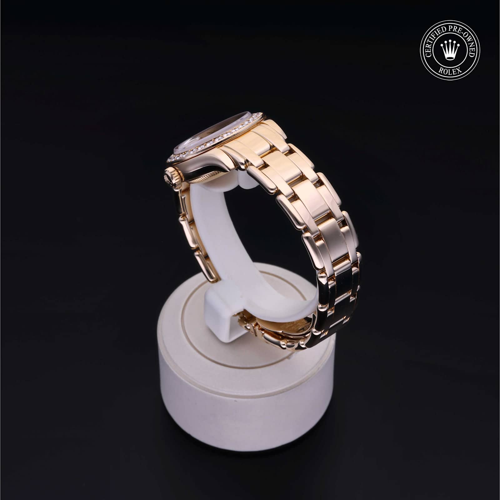 Rolex Pearlmaster in Yellow Gold, 69298 - Bucherer