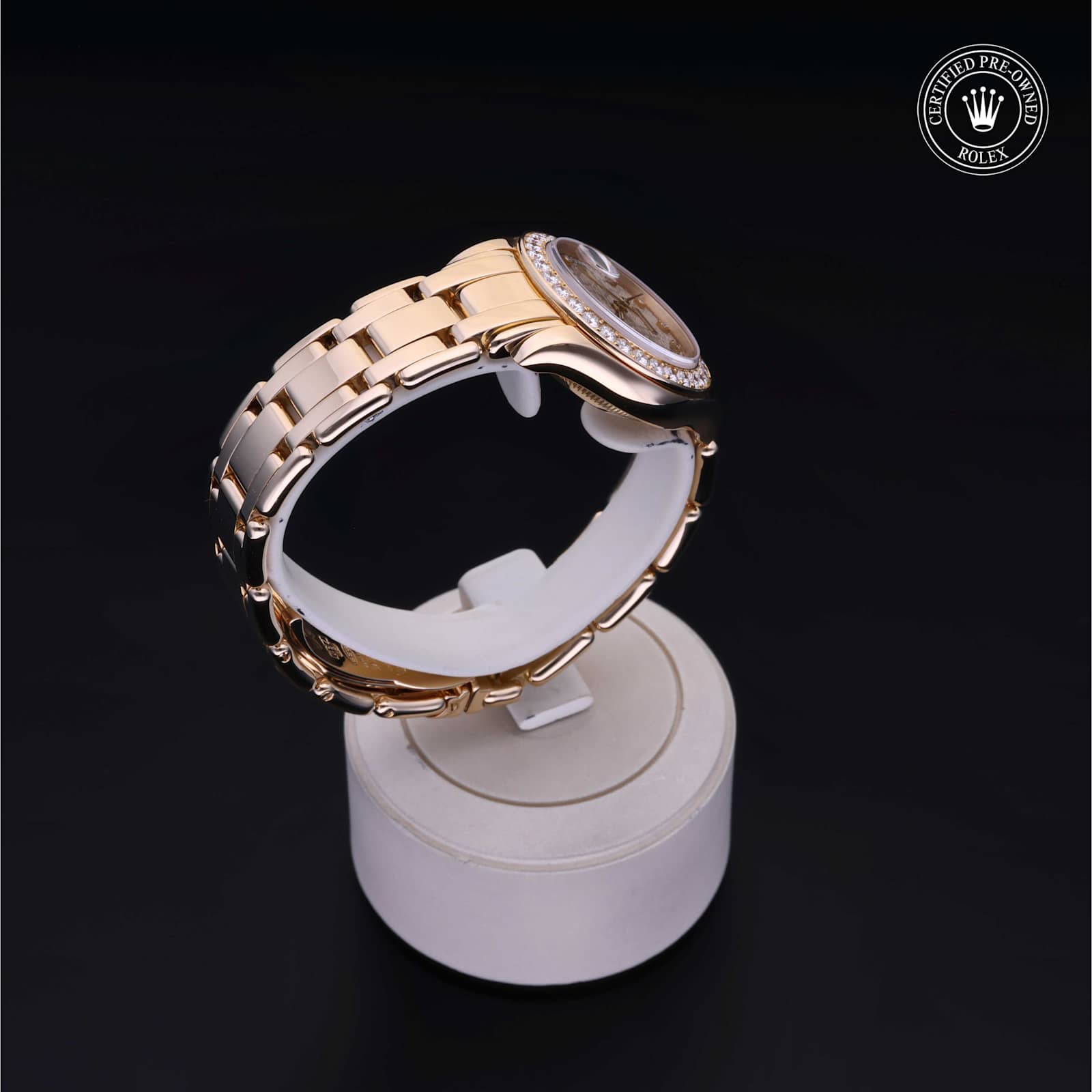 Rolex Pearlmaster in Yellow Gold, 69298 - Bucherer