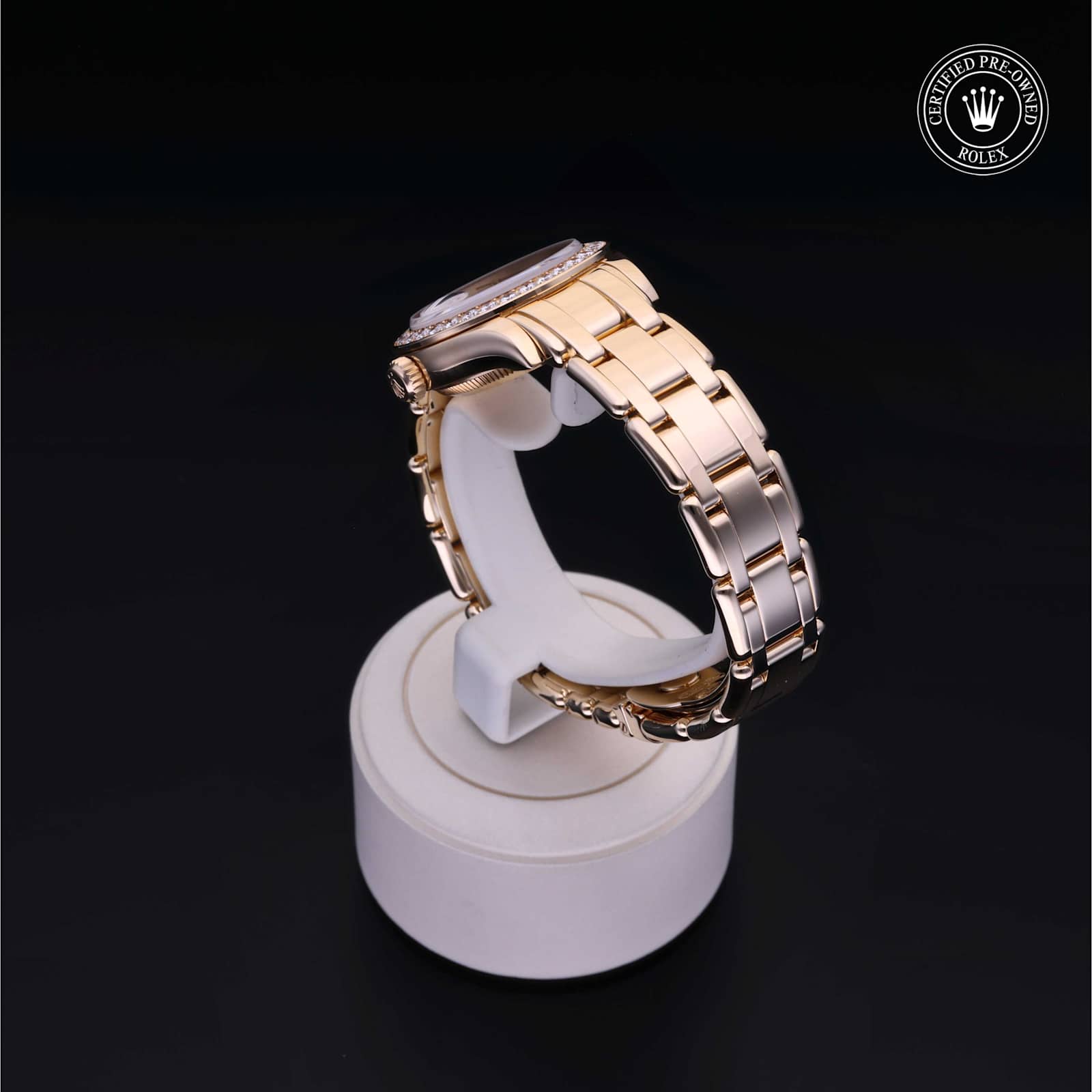 Rolex Pearlmaster in Yellow Gold, 69298 - Bucherer