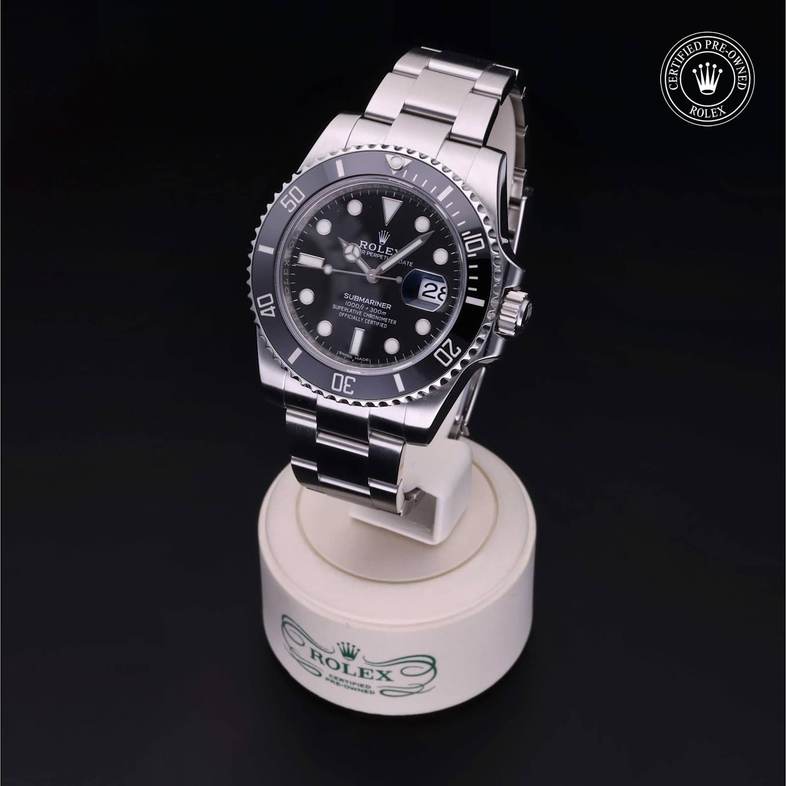 Submariner Date alternate view 5