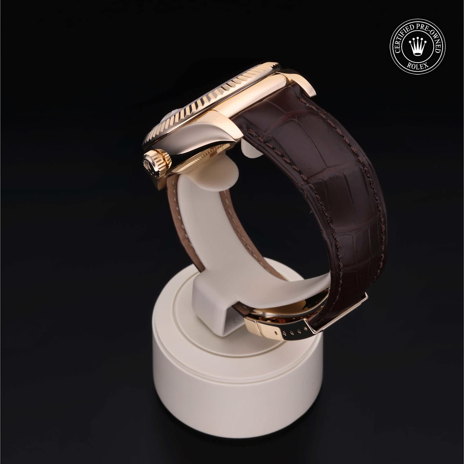Rolex Sky-Dweller in Gelbgold, 326138 - Bucherer