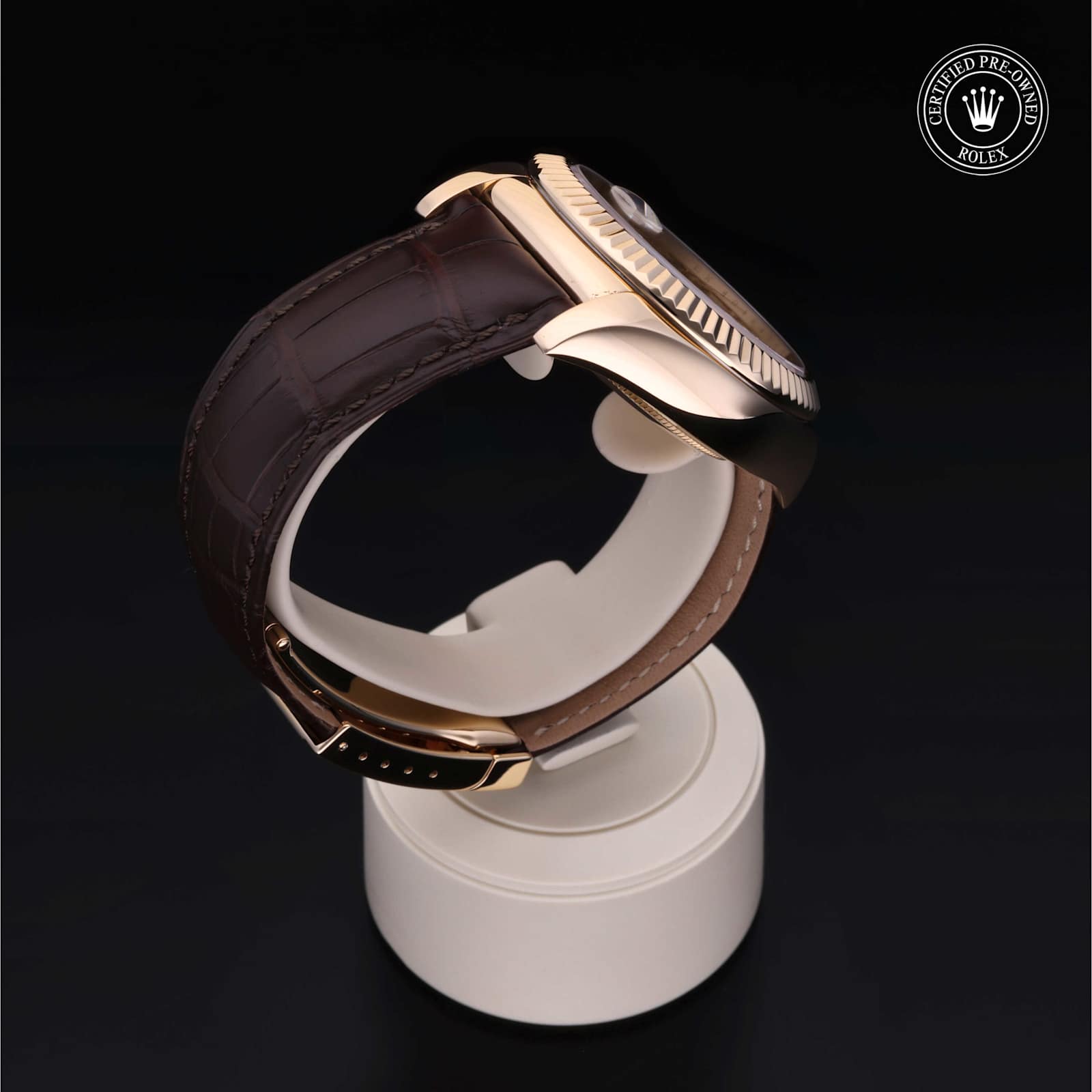 Rolex Sky-Dweller in Gelbgold, 326138 - Bucherer