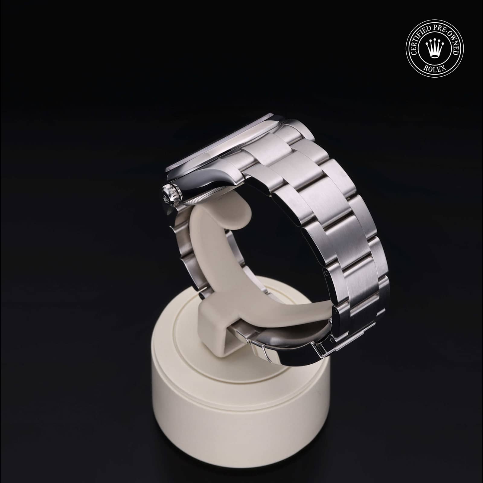Rolex Oyster Perpetual in Steel, 114200 - Bucherer
