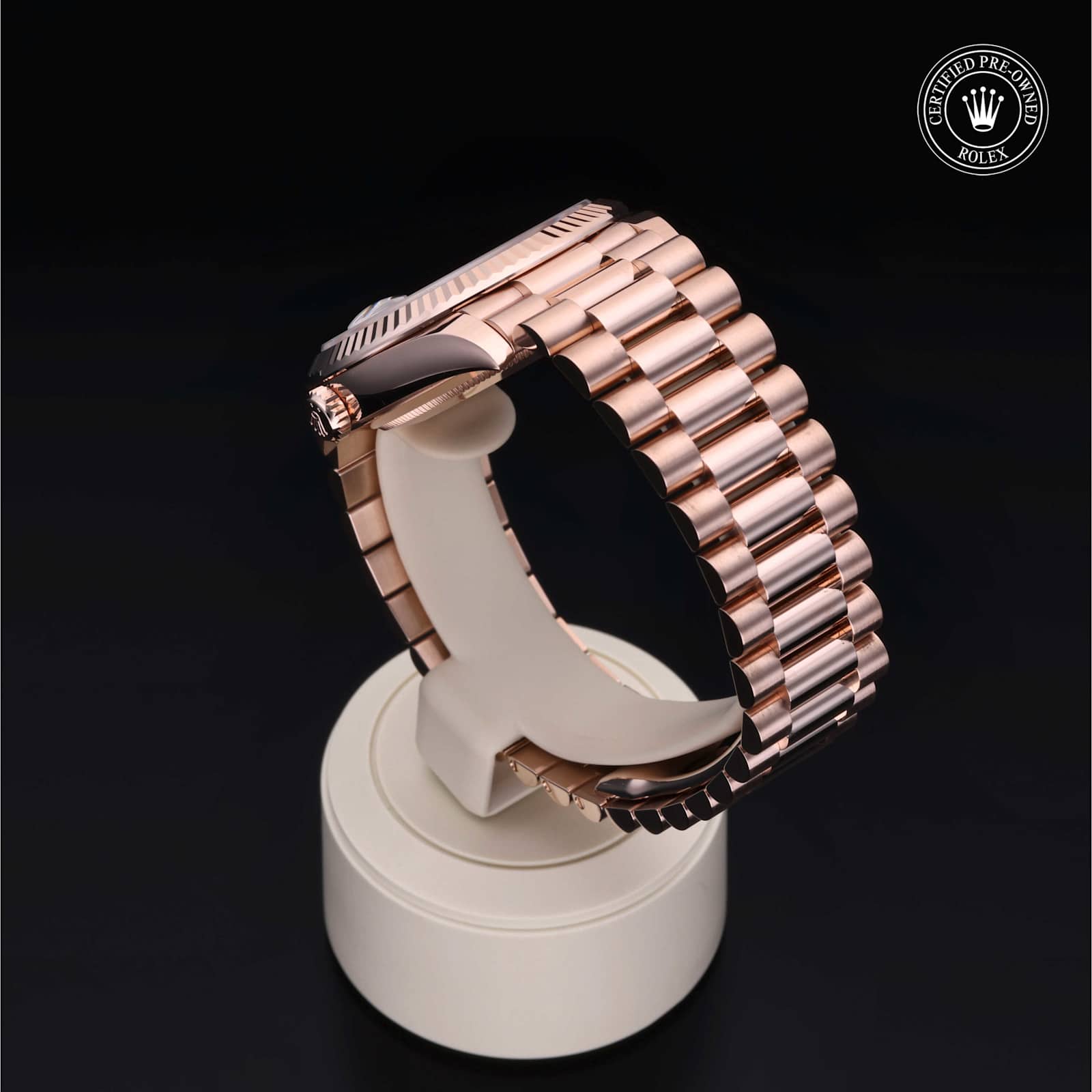 Rolex Day-Date i Rosaguld, 228235 - Bucherer