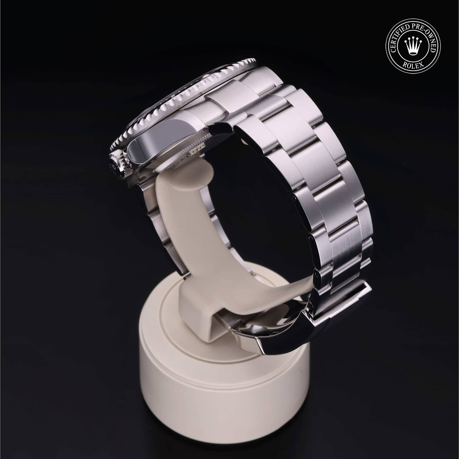 Rolex Sea-Dweller in Stainless steel, 126600 - Bucherer