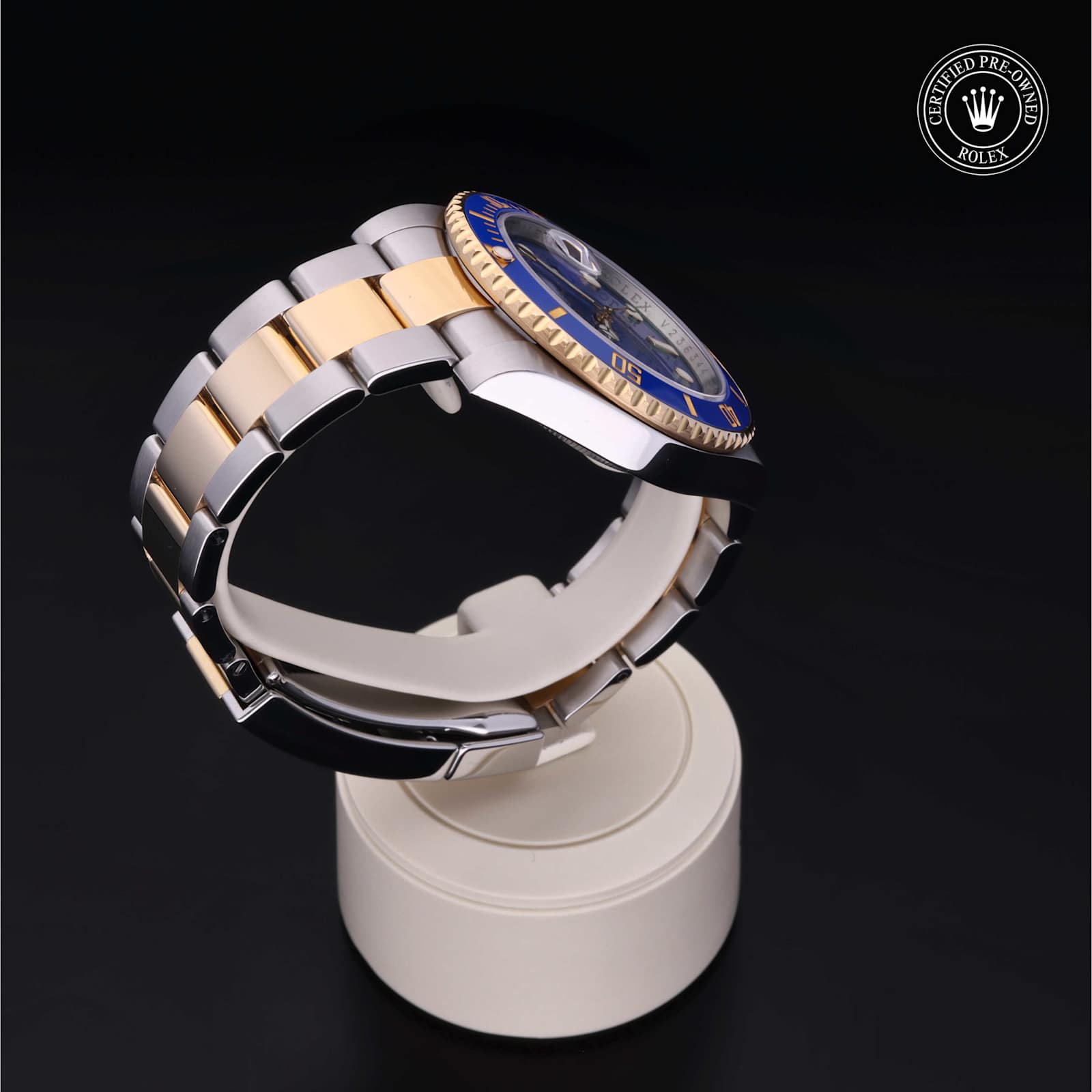 Rolex Submariner Date in Bicolour, 116613 - Bucherer