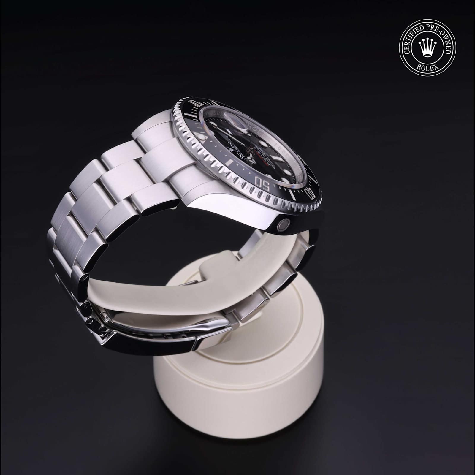 Rolex Sea-Dweller in Stainless steel, 126600 - Bucherer