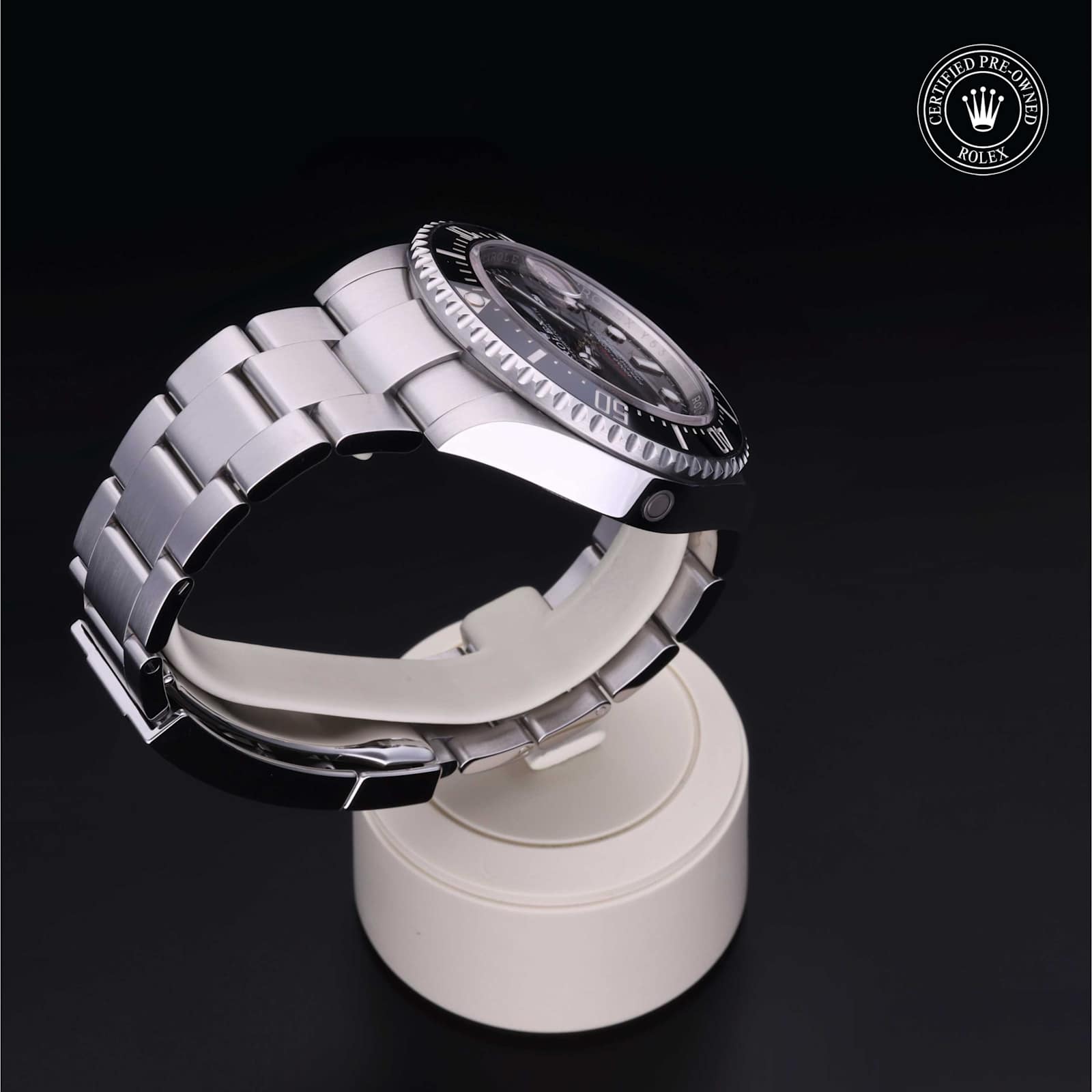 Rolex Sea-Dweller in Stainless steel, 126600 - Bucherer