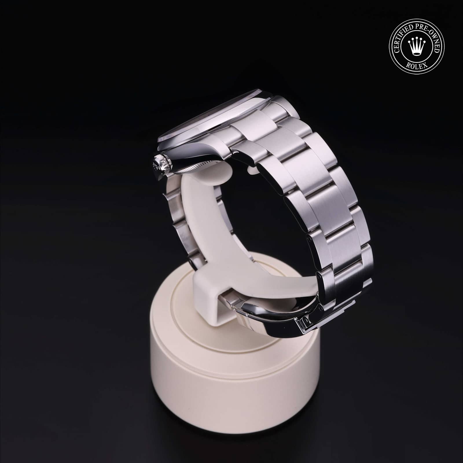 Rolex Oyster Perpetual in Steel, 114200 - Bucherer