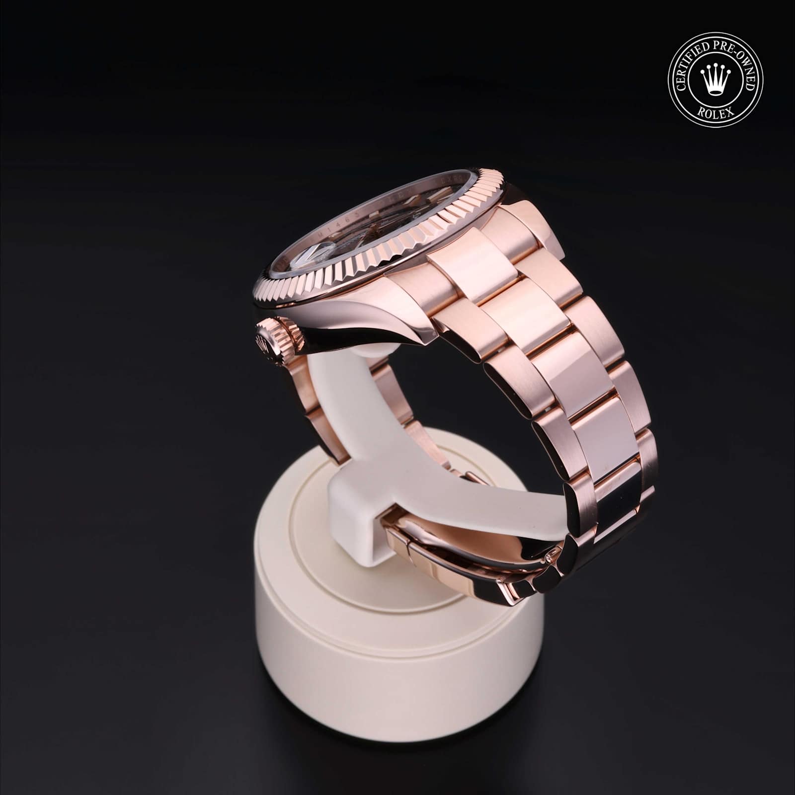 Rolex Sky-Dweller in Rose Gold, 326935 - Bucherer