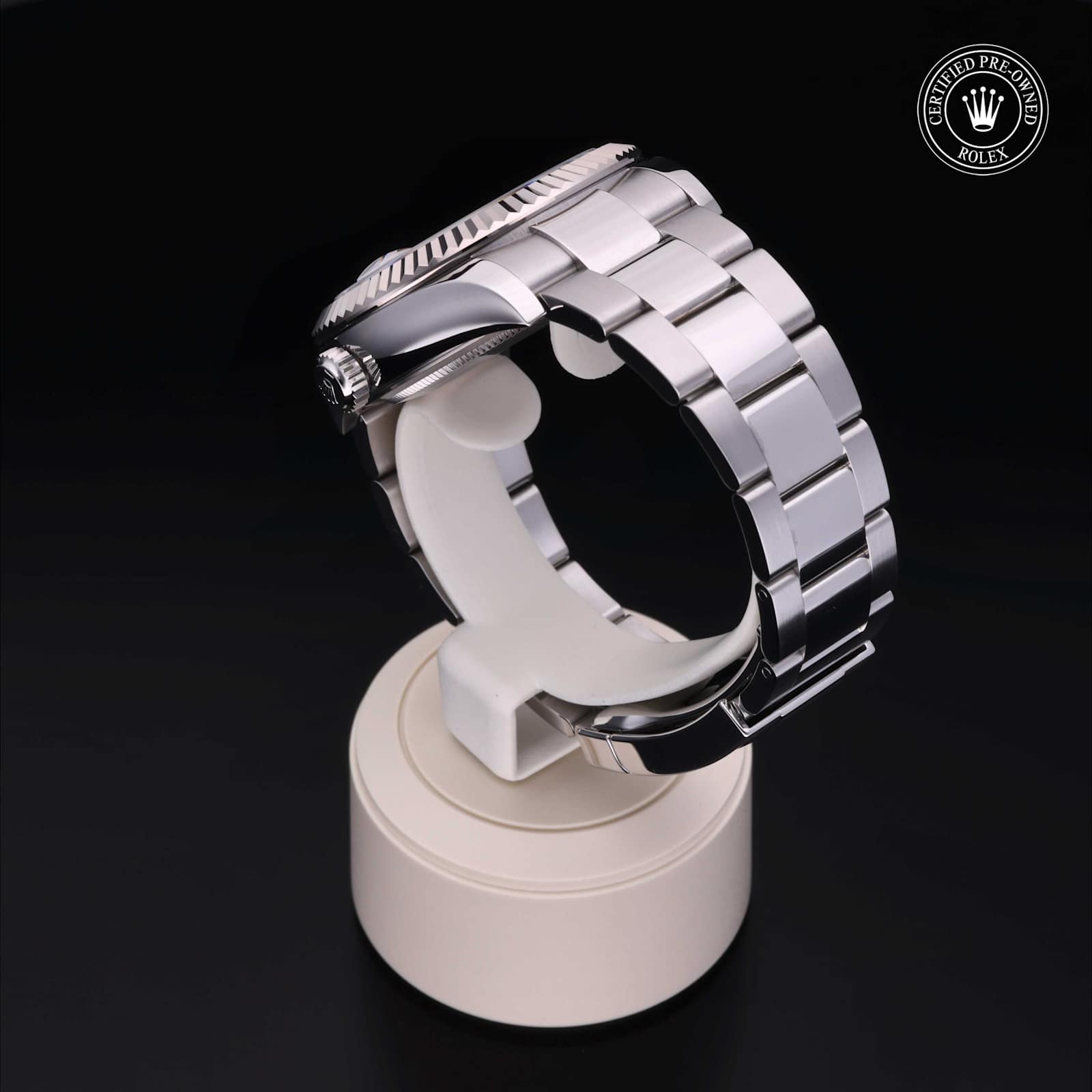 Rolex Sky-Dweller in Steel, 326934 - Bucherer