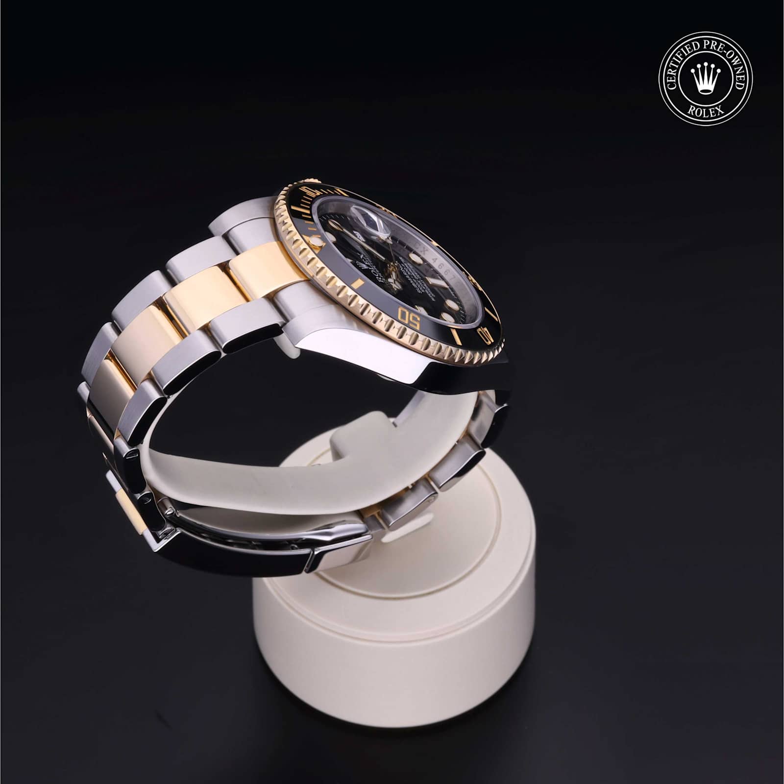 Rolex Submariner Date in Bicolour, 116613 - Bucherer