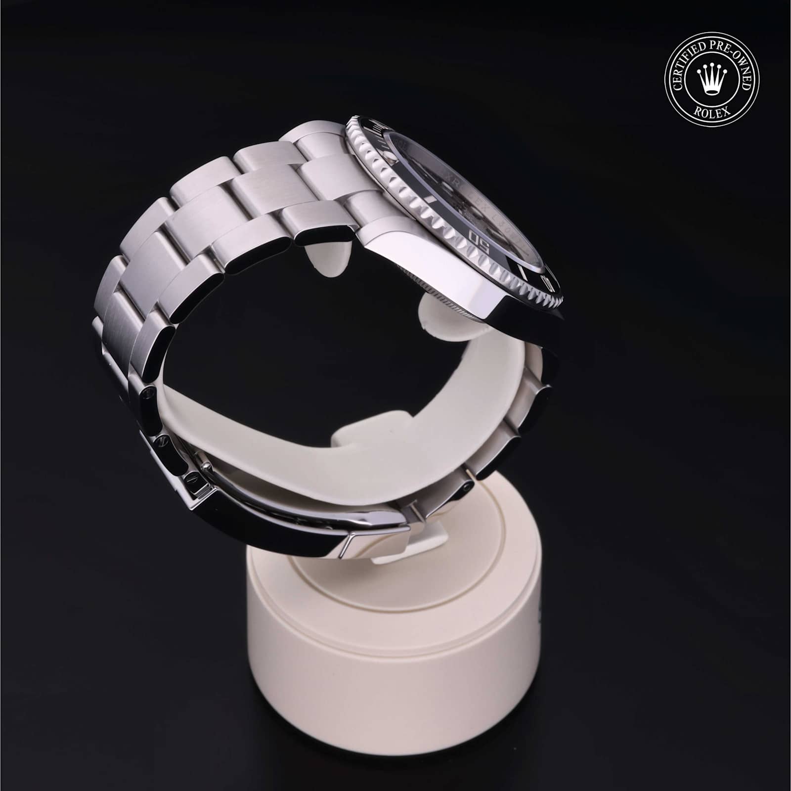 Rolex Submariner in Stainless steel, 124060 - Bucherer