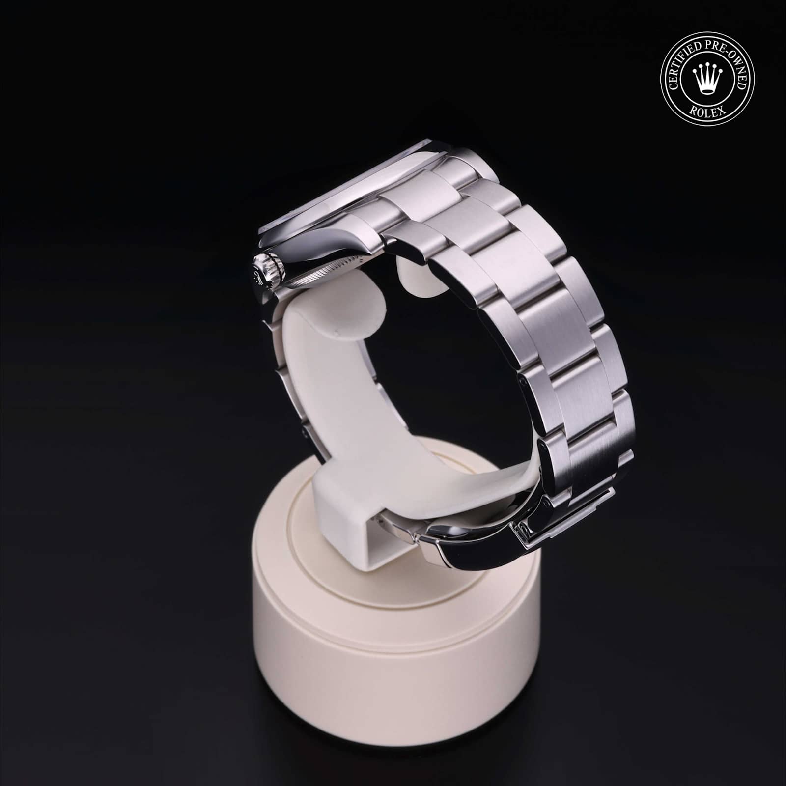 Rolex Oyster Perpetual in Steel, 114200 - Bucherer