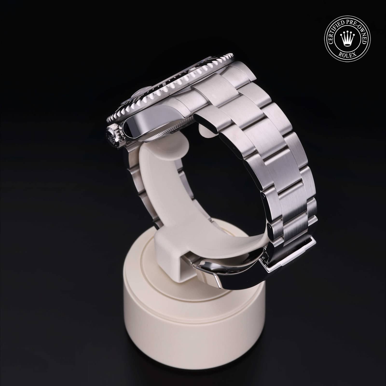 Rolex Sea-Dweller in Stainless steel, 126600 - Bucherer