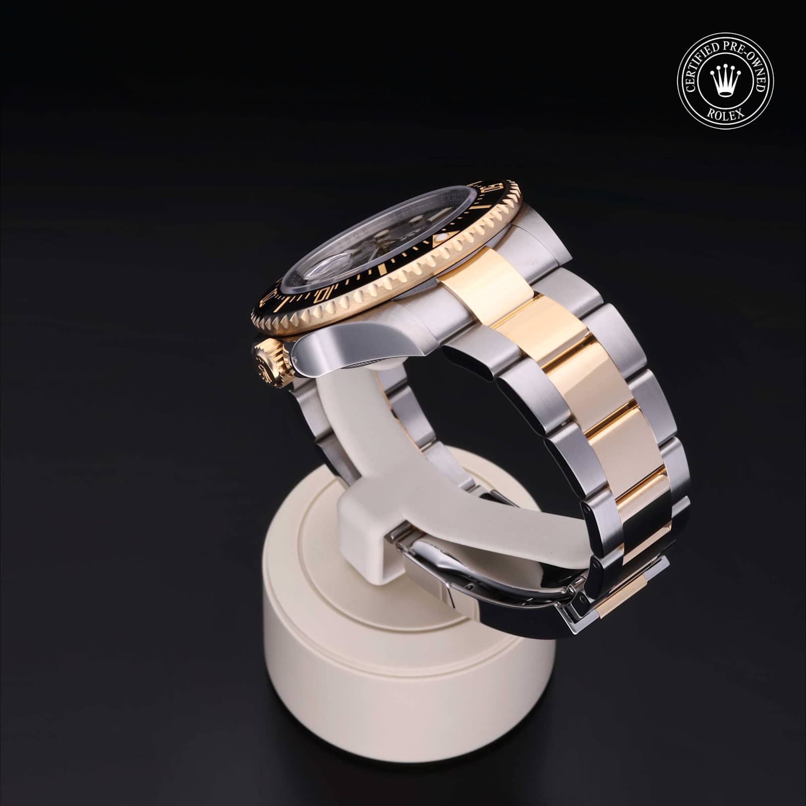 Rolex Sea-Dweller in Bicolour, 126603 - Bucherer