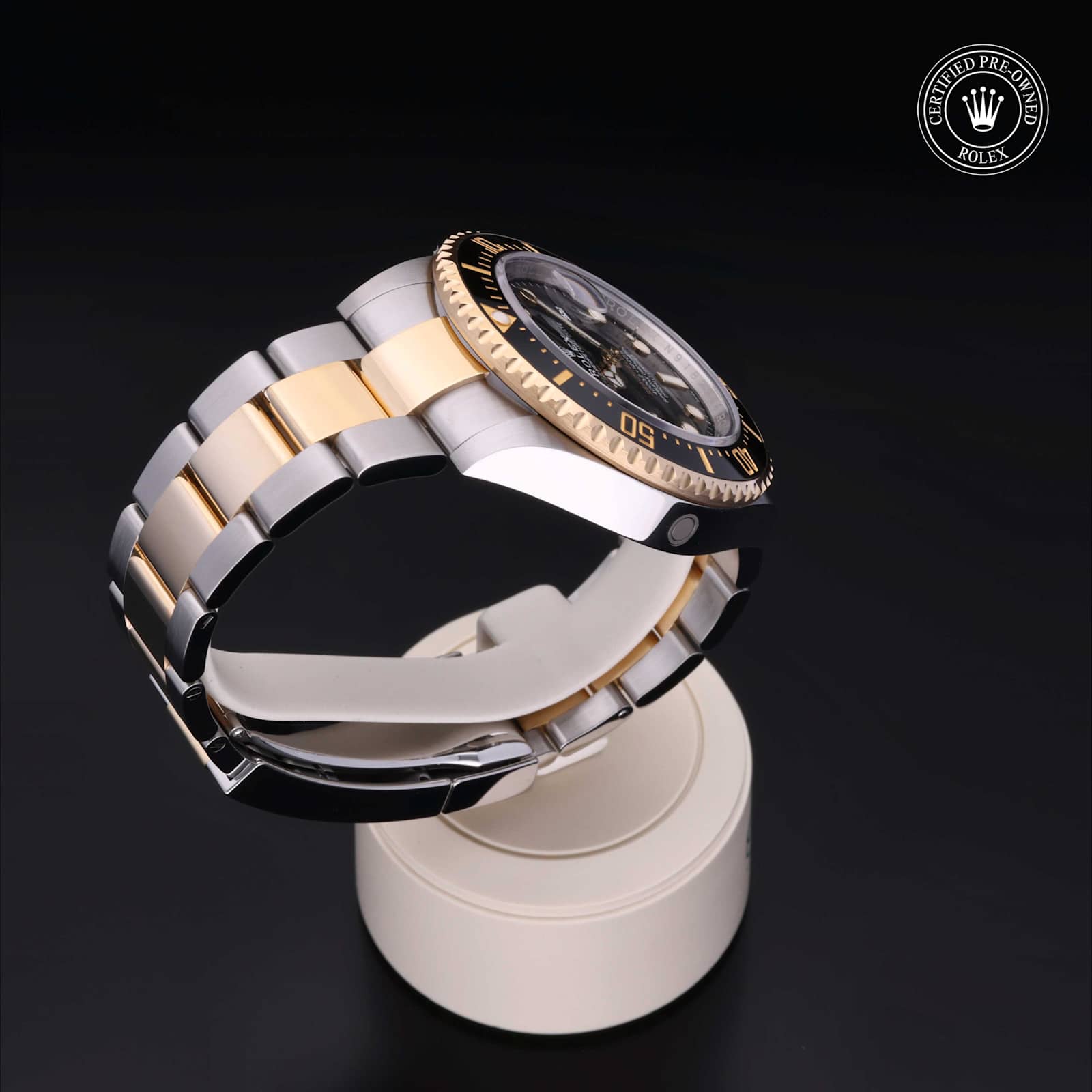 Rolex Sea-Dweller in Bicolour, 126603 - Bucherer