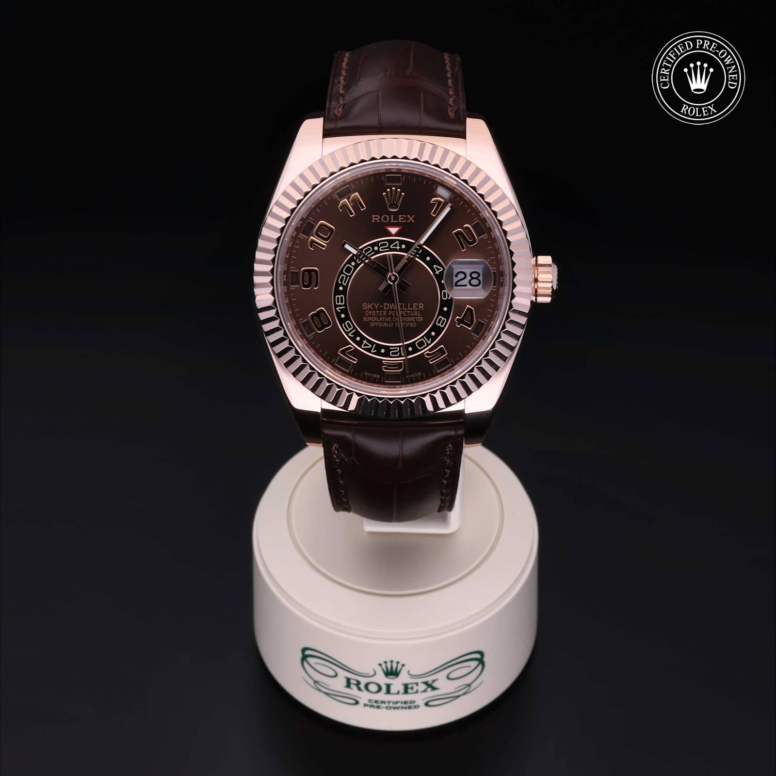 Rolex Sky-Dweller in Rose Gold, 326135 - Bucherer