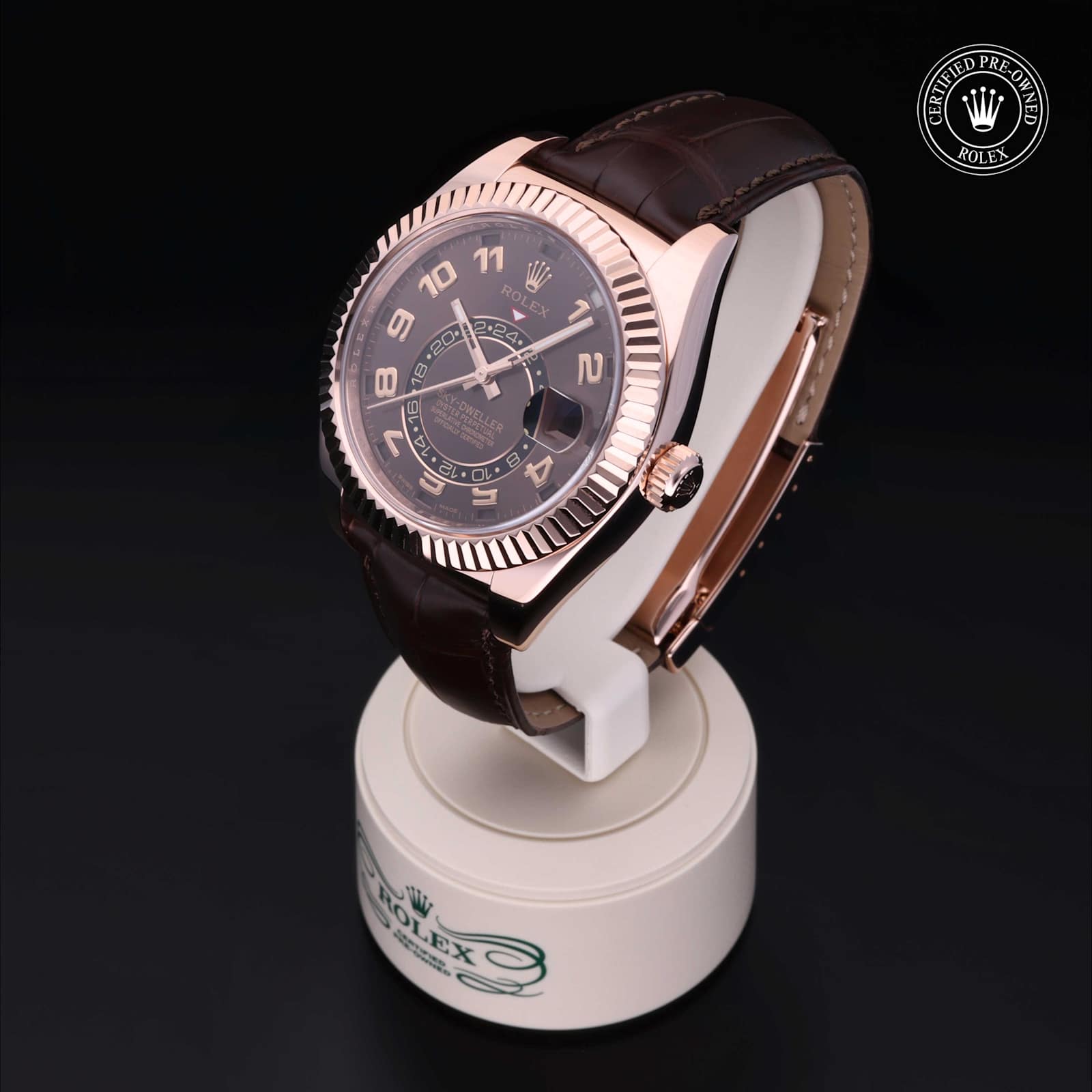 Rolex Sky-Dweller in Rose Gold, 326135 - Bucherer