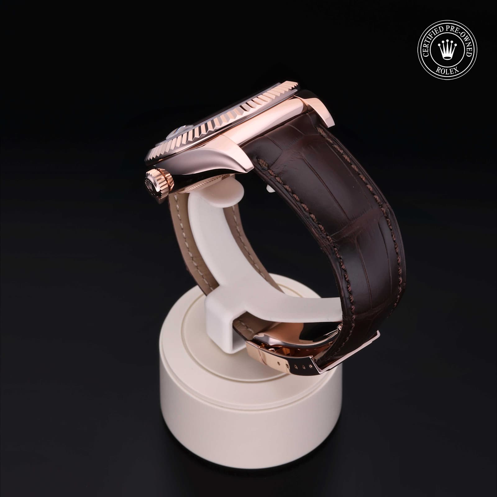 Rolex Sky-Dweller in Rose Gold, 326135 - Bucherer