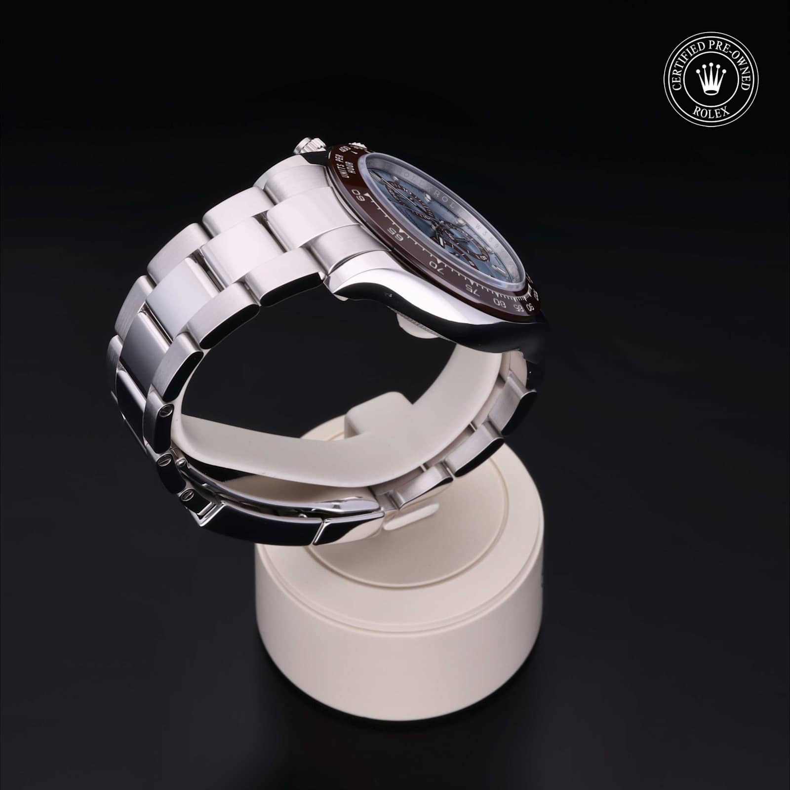 Rolex Cosmograph Daytona in Platinum, 116506 - Bucherer