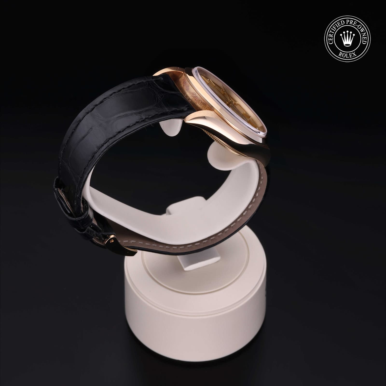 Rolex Oyster Perpetual in Yellow Gold, 14208 - Bucherer