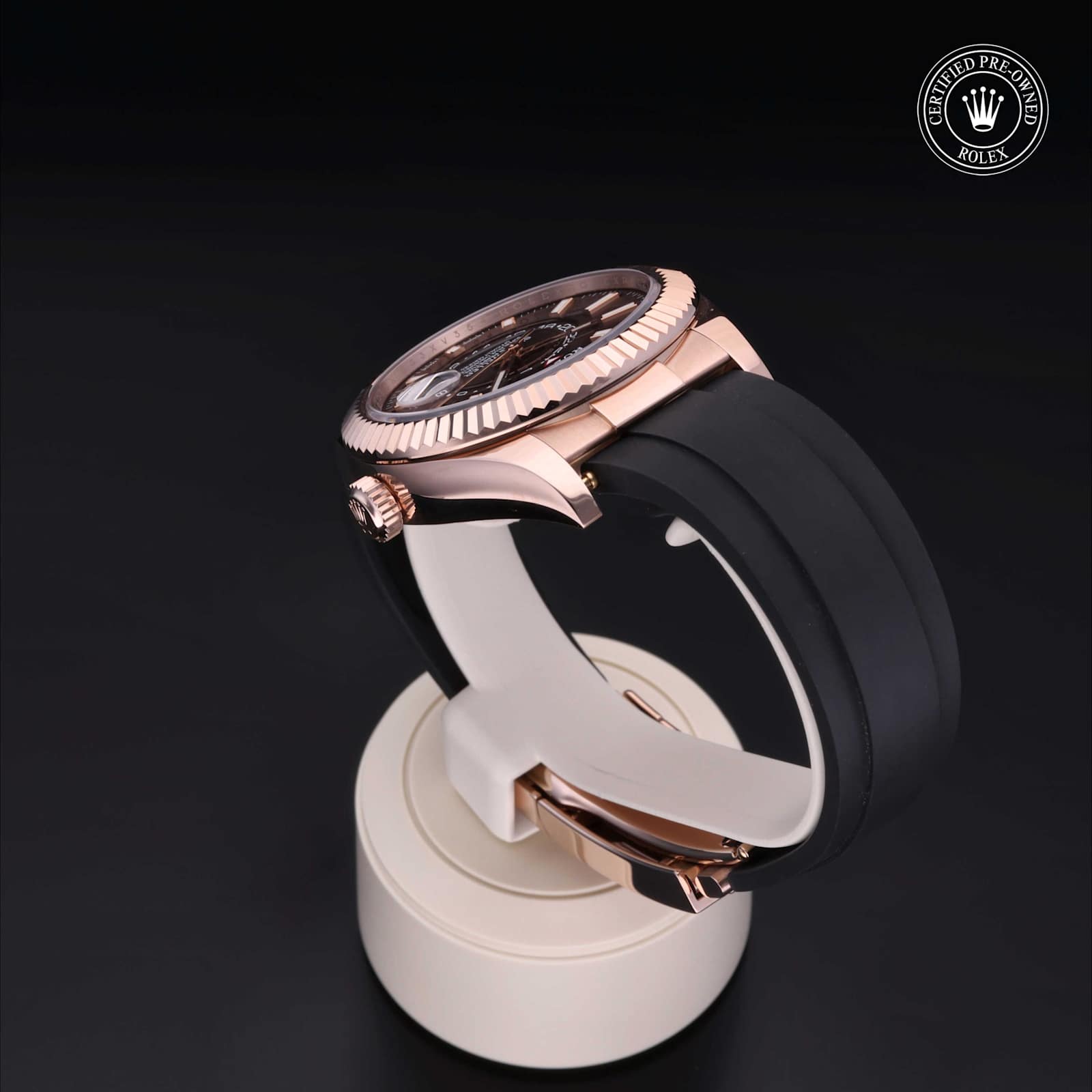 Rolex Sky-Dweller in Rose Gold, 326235 - Bucherer