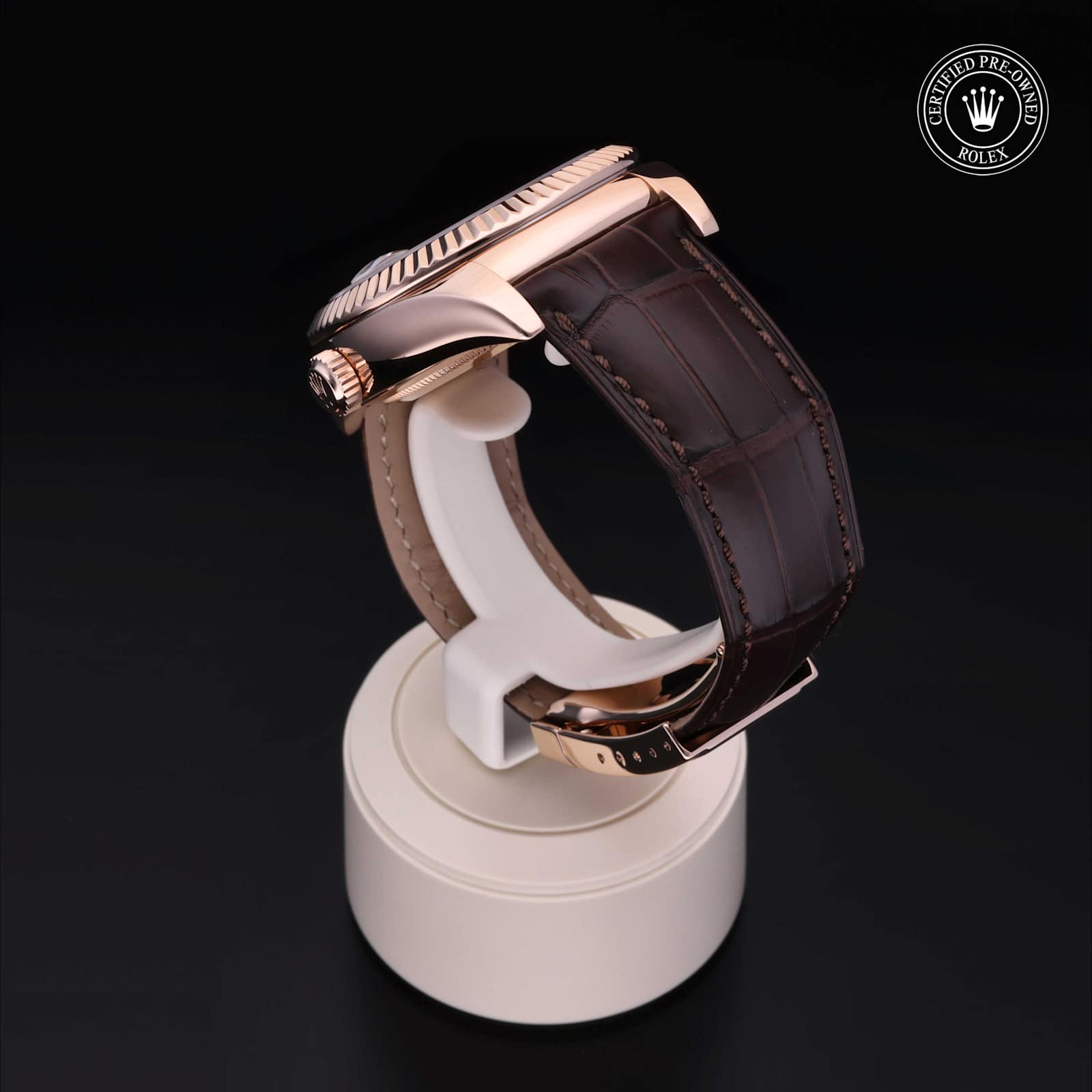 Rolex Sky-Dweller in Rotgold, 326135 - Bucherer