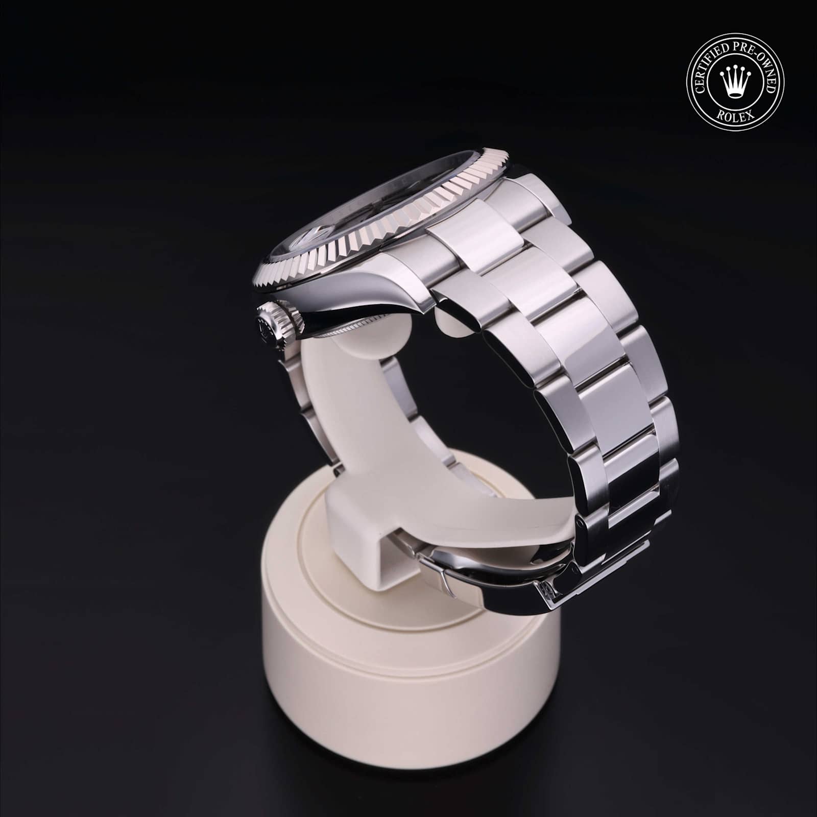 Rolex Sky-Dweller in Steel, 326934 - Bucherer