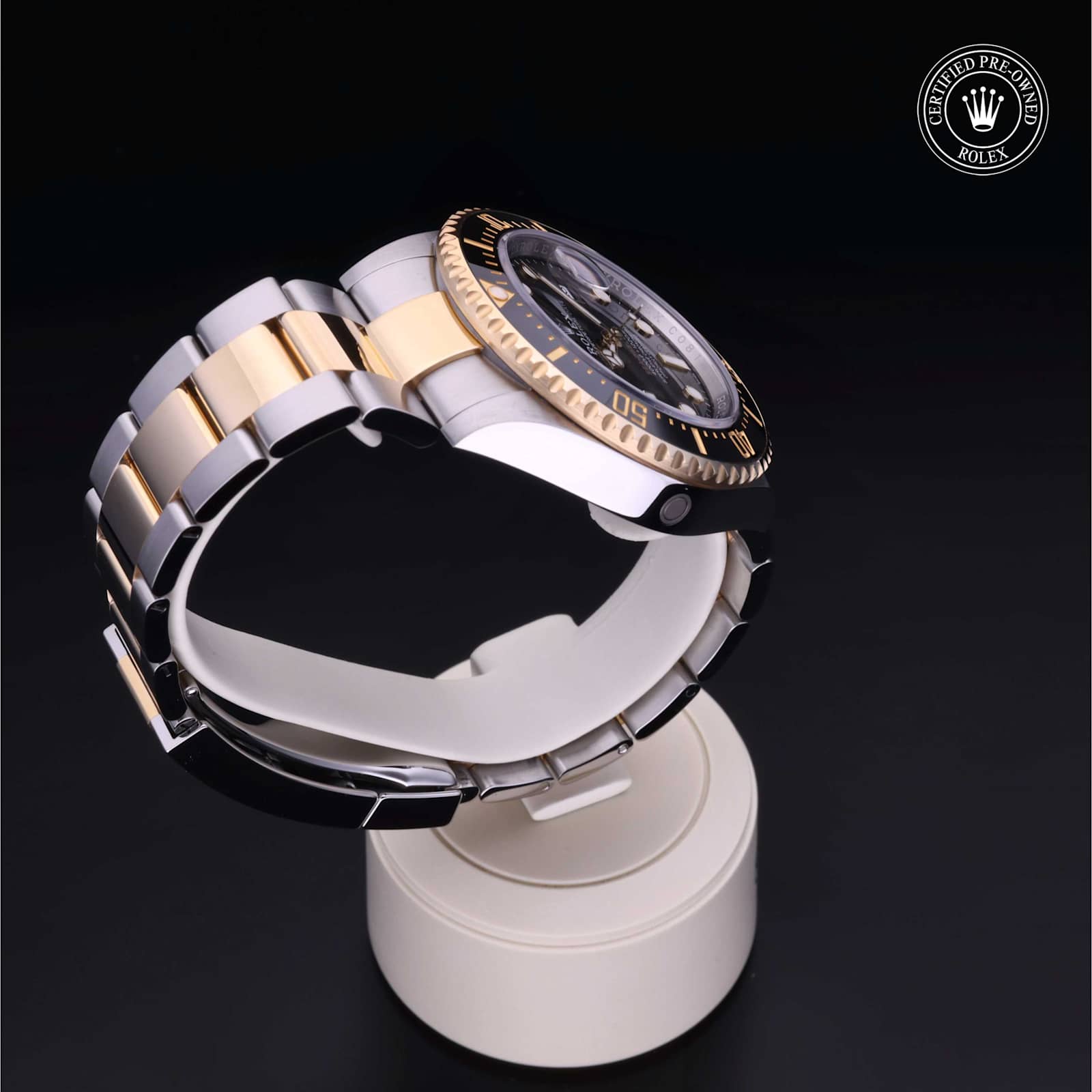 Rolex Sea-Dweller in Bicolour, 126603 - Bucherer