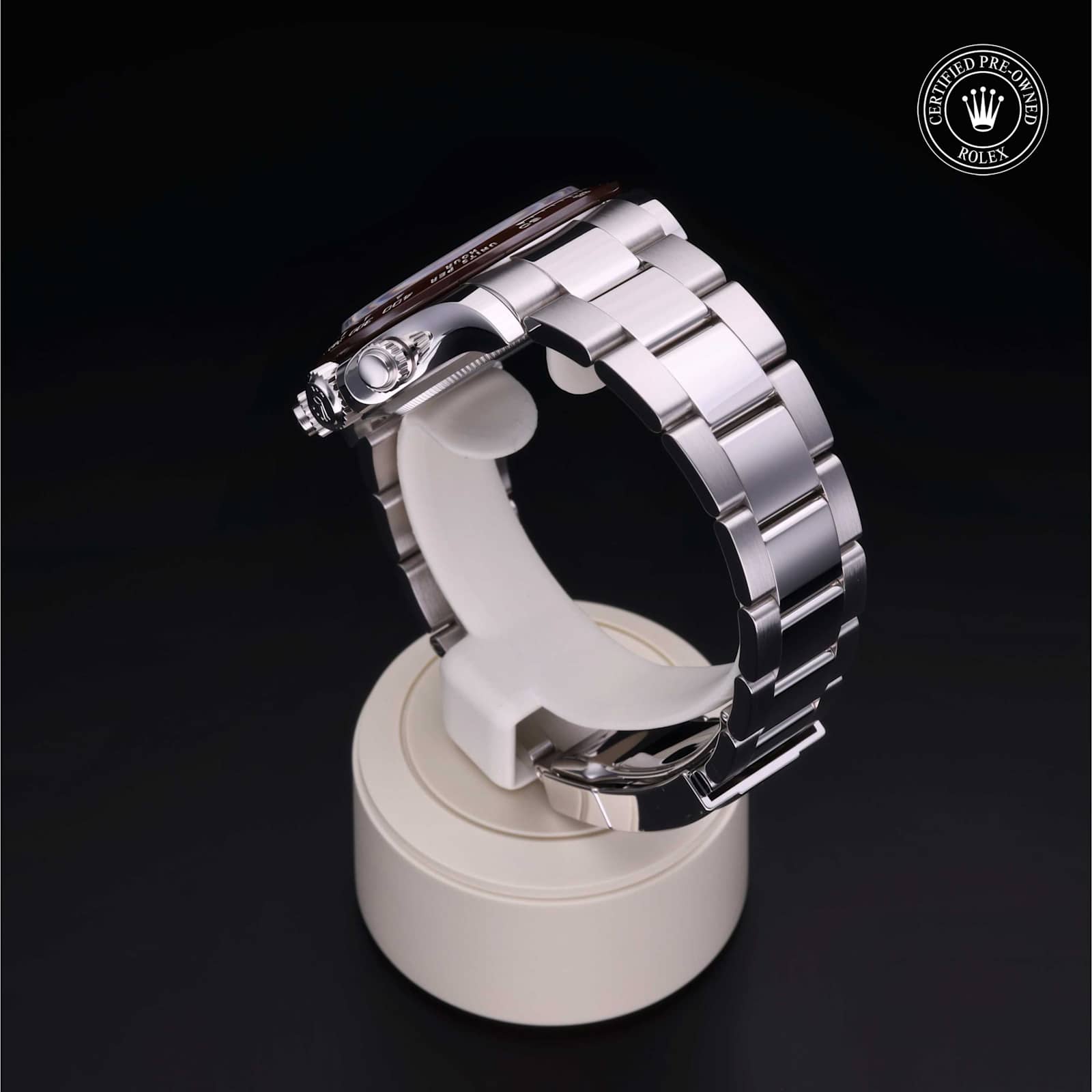 Rolex Cosmograph Daytona in Platinum, 116506 - Bucherer