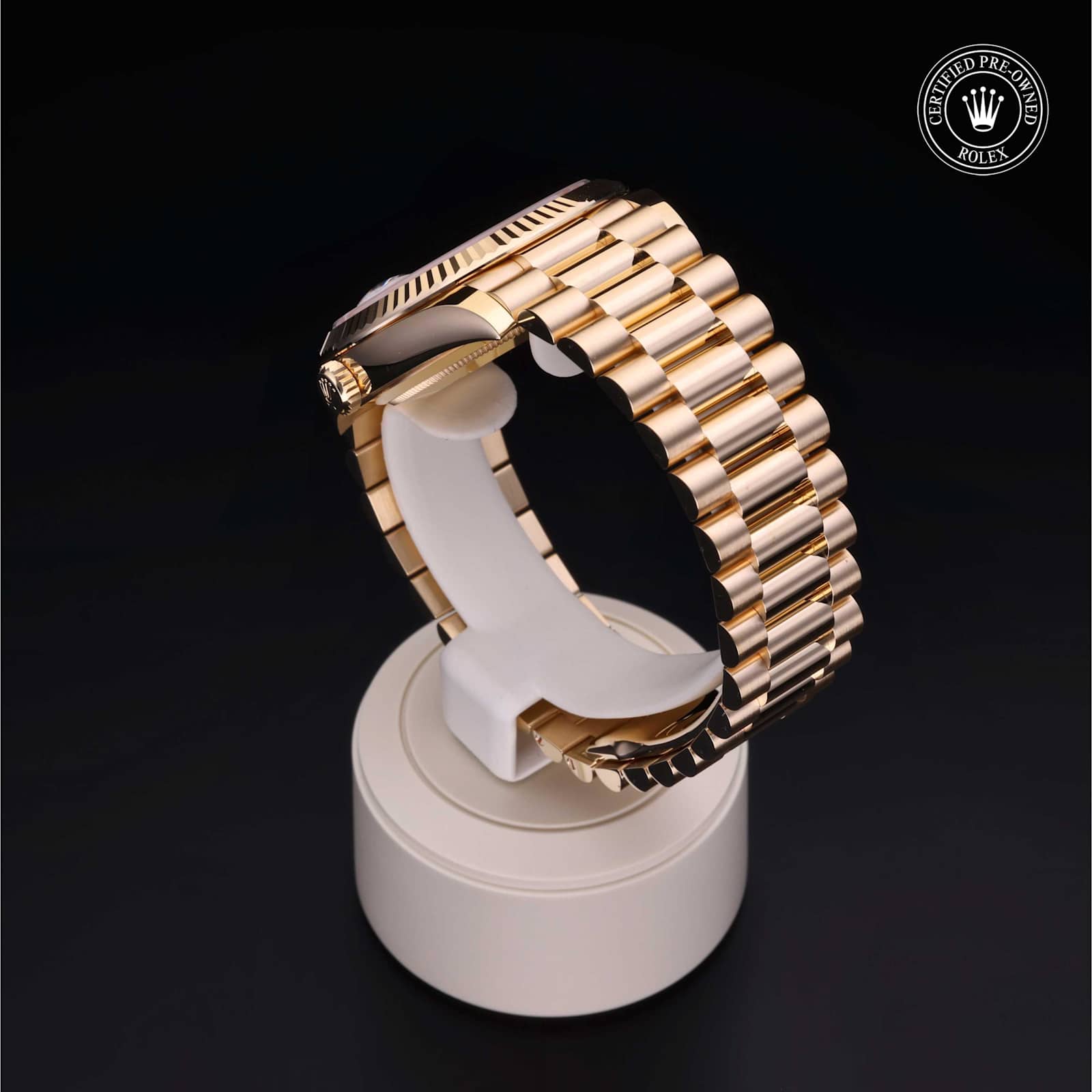 Rolex Day-Date in Yellow Gold, 228238 - Bucherer