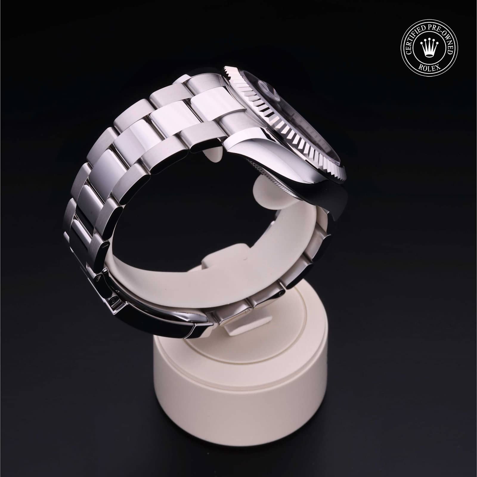 Rolex Sky-Dweller in Steel, 326934 - Bucherer