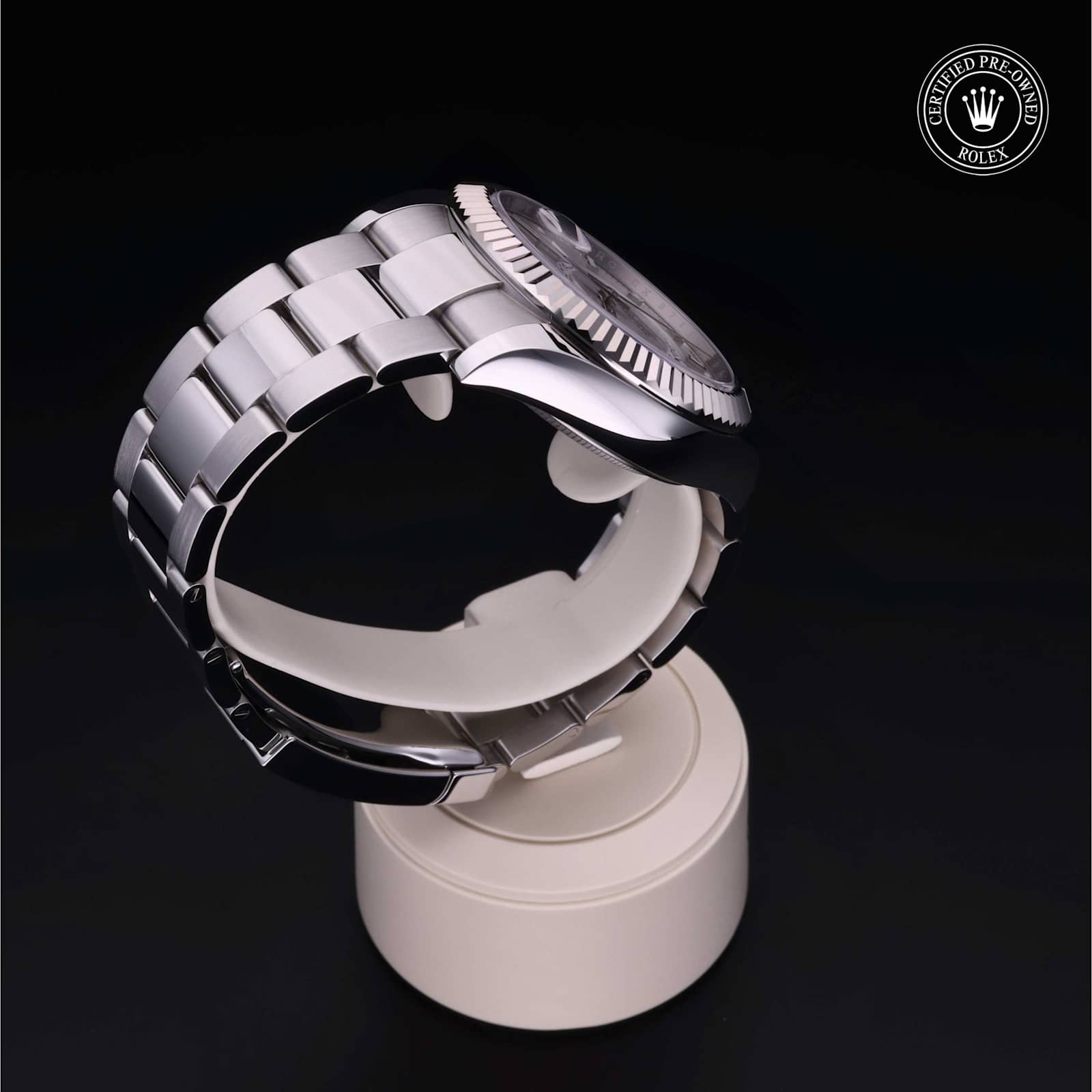 Rolex Sky-Dweller in Steel, 326934 - Bucherer